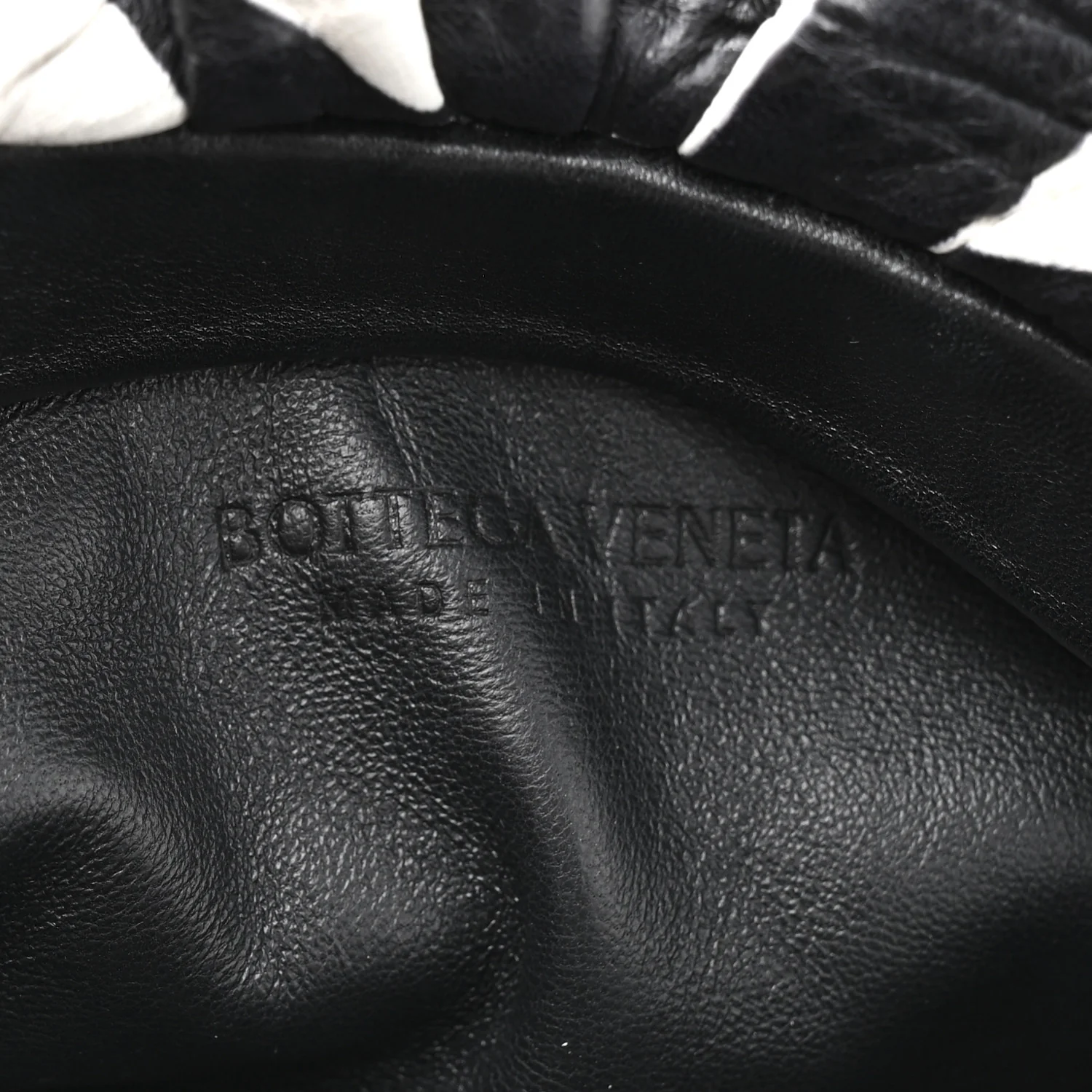 Nappa Zebra Print The Pouch Chain White Black - Image 6