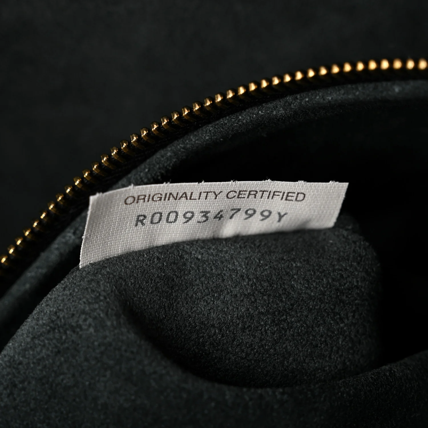 Silky Calfskin Small Andiamo Bucket Bag Black - Image 7