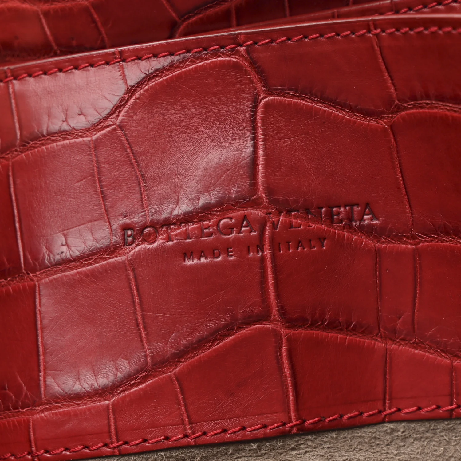 Soft Crocodile Fume Medium Roma Tote Blood - Image 8