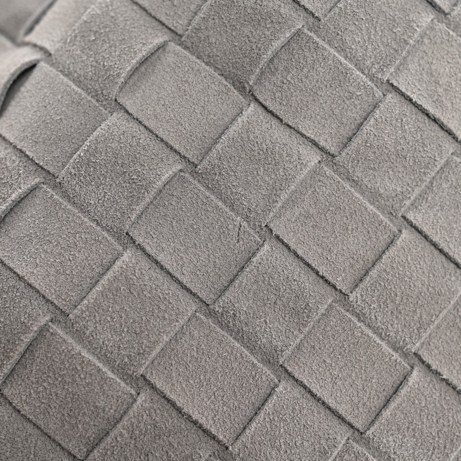 Suede Intrecciato Small Hop Sterling - Image 12