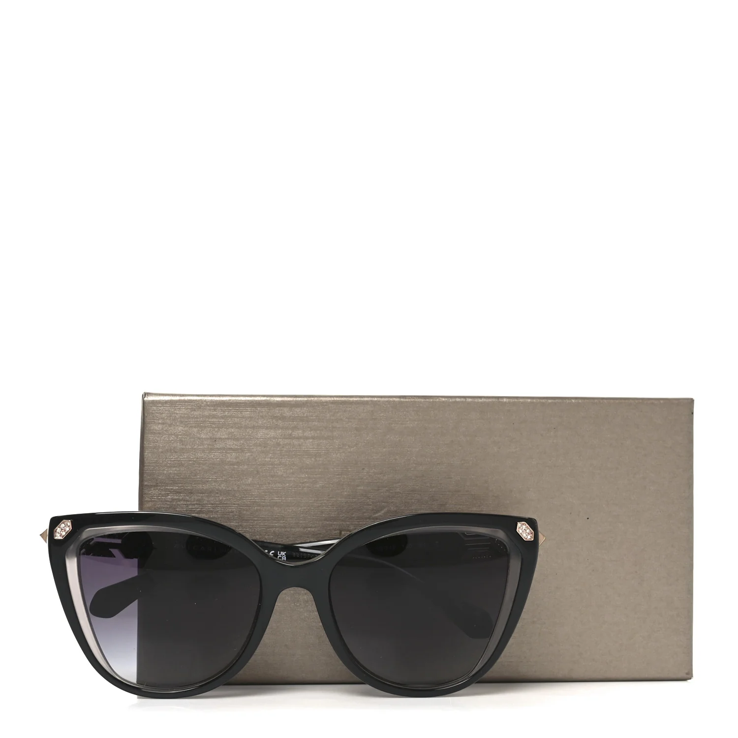 Cat Eye 8212-B Sunglasses Black - Image 7