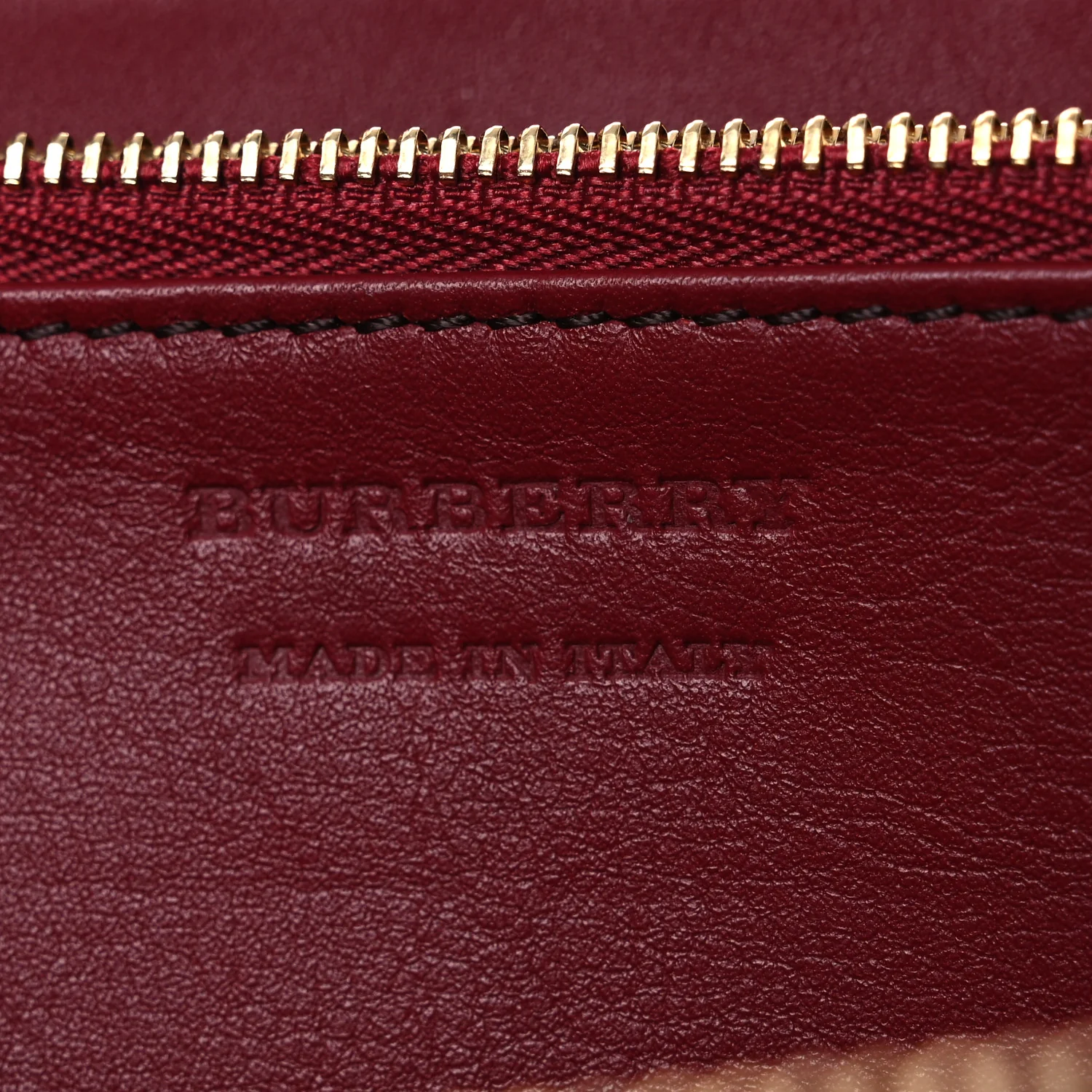 Grainy Calfskin House Check Elmore Zip Around Wallet Russet Red - Image 6