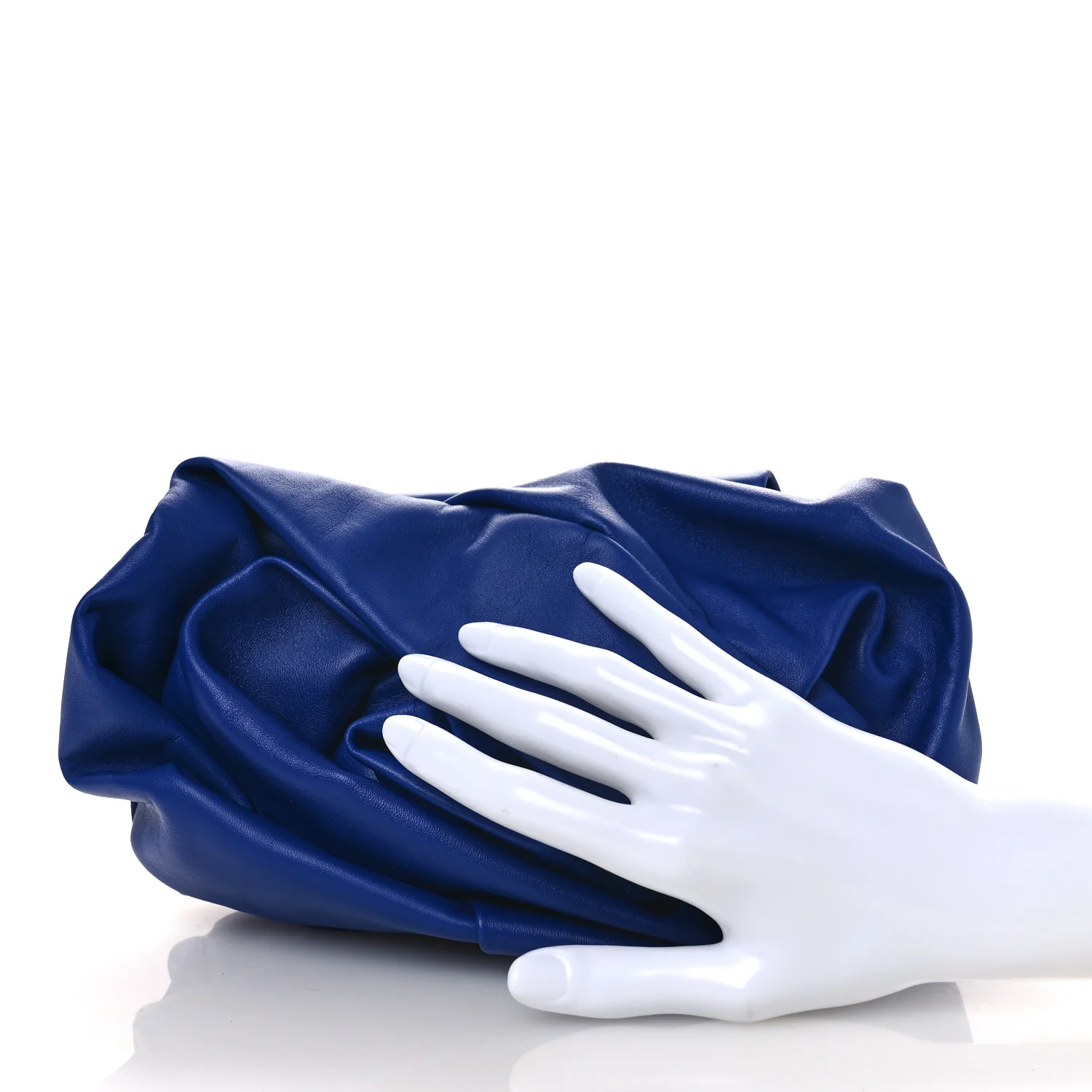 Smooth Calfskin Rose Clutch Knight - Image 2