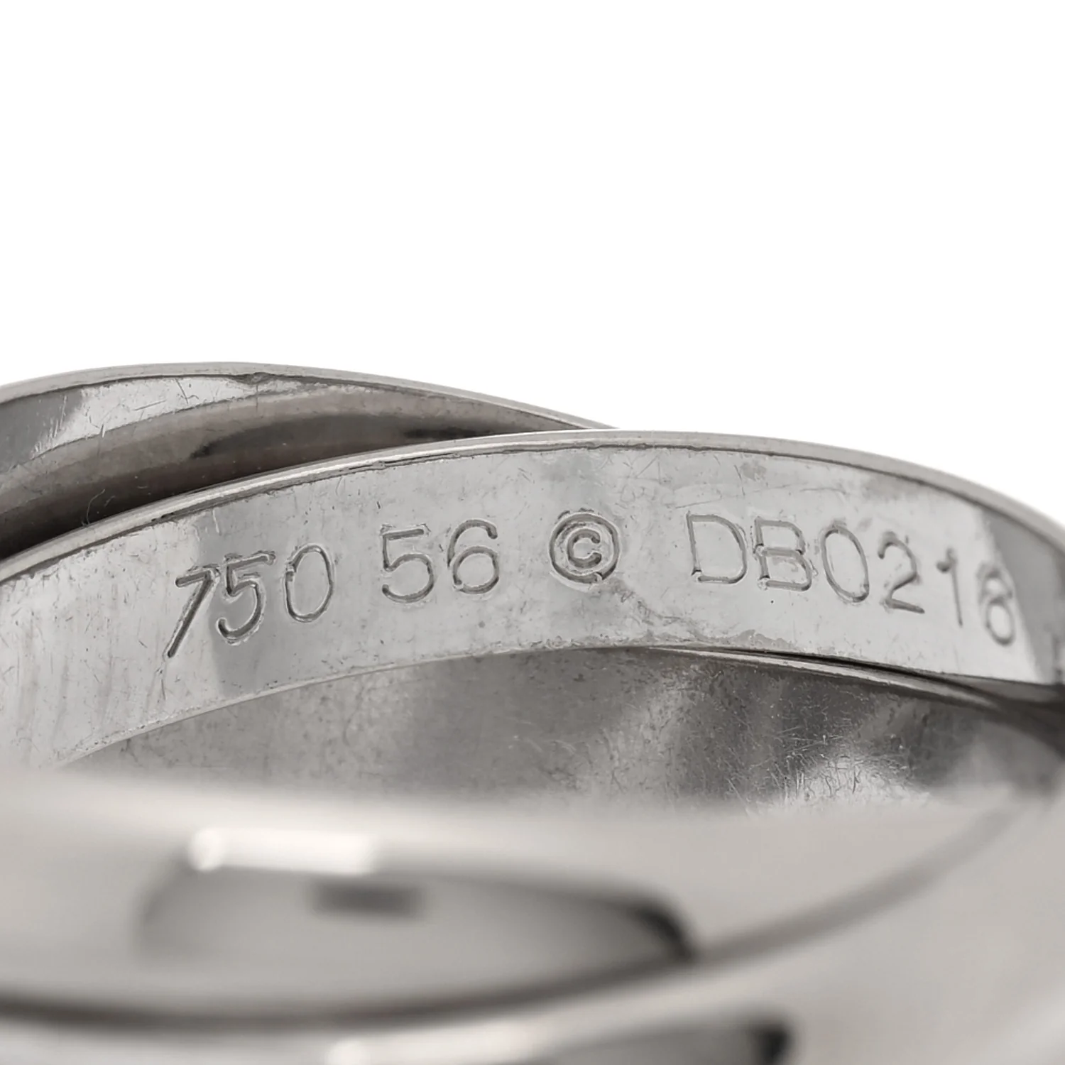 18K White Gold Classic Trinity Ring 56 7.5 - Image 4