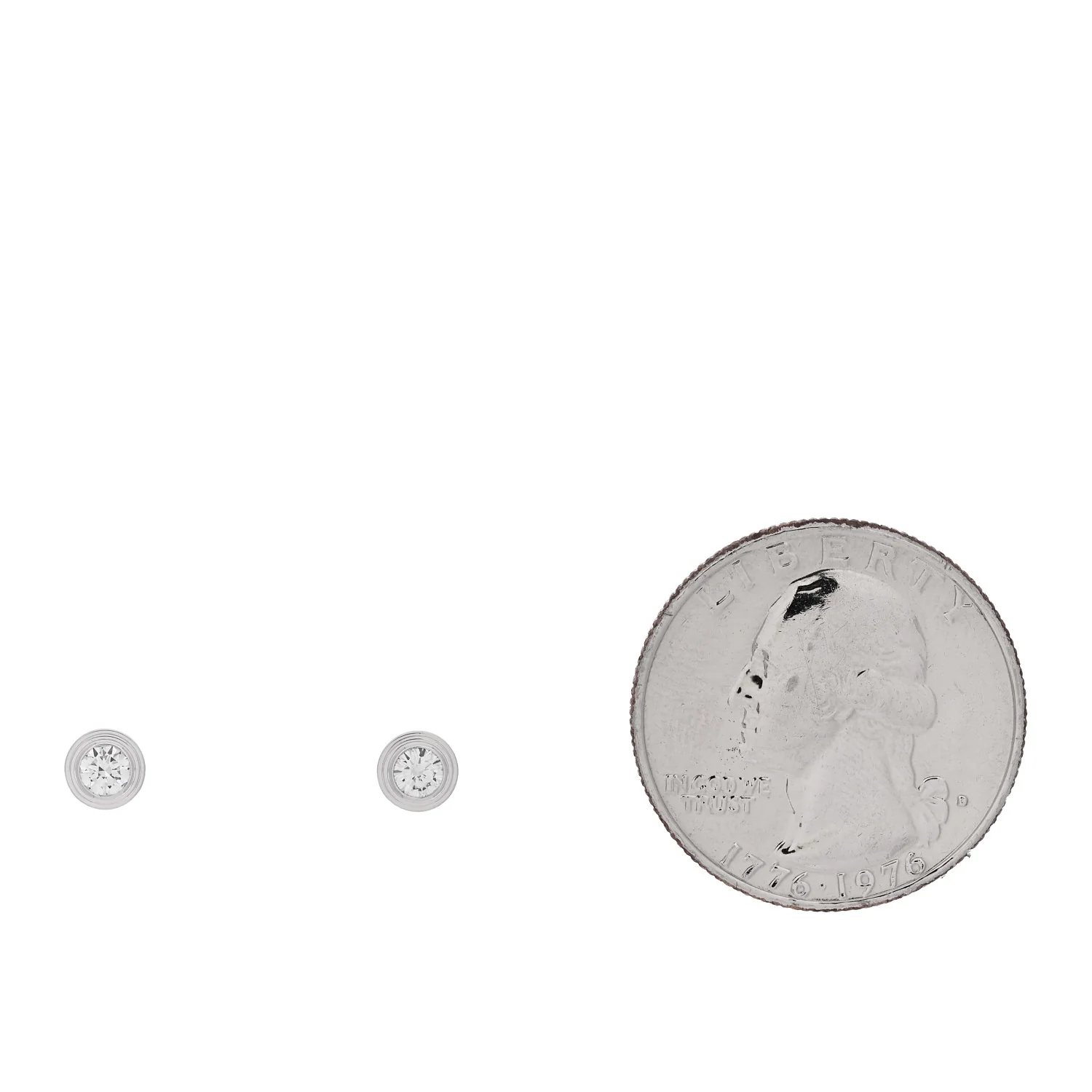 18K White Gold Diamond MM D'Amour Earrings - Image 2
