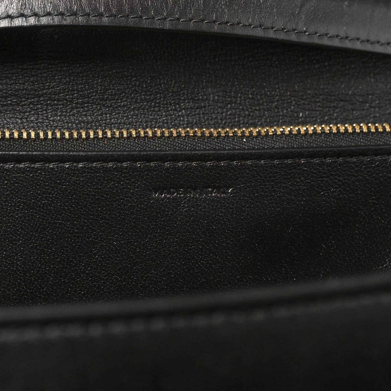Box Calfskin Medium Classic Box Flap Bag Black - Image 7