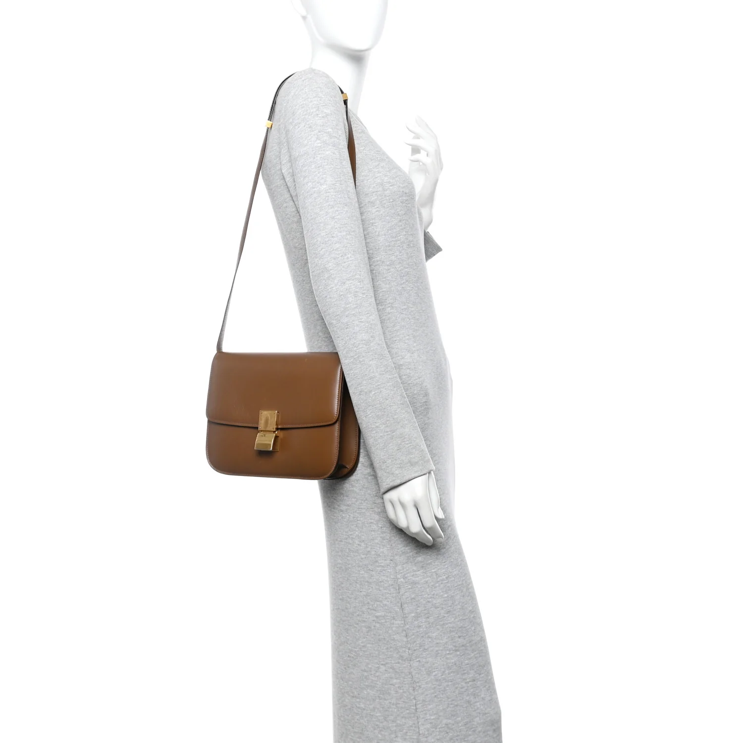 Box Calfskin Medium Classic Box Flap Bag Camel - Image 2