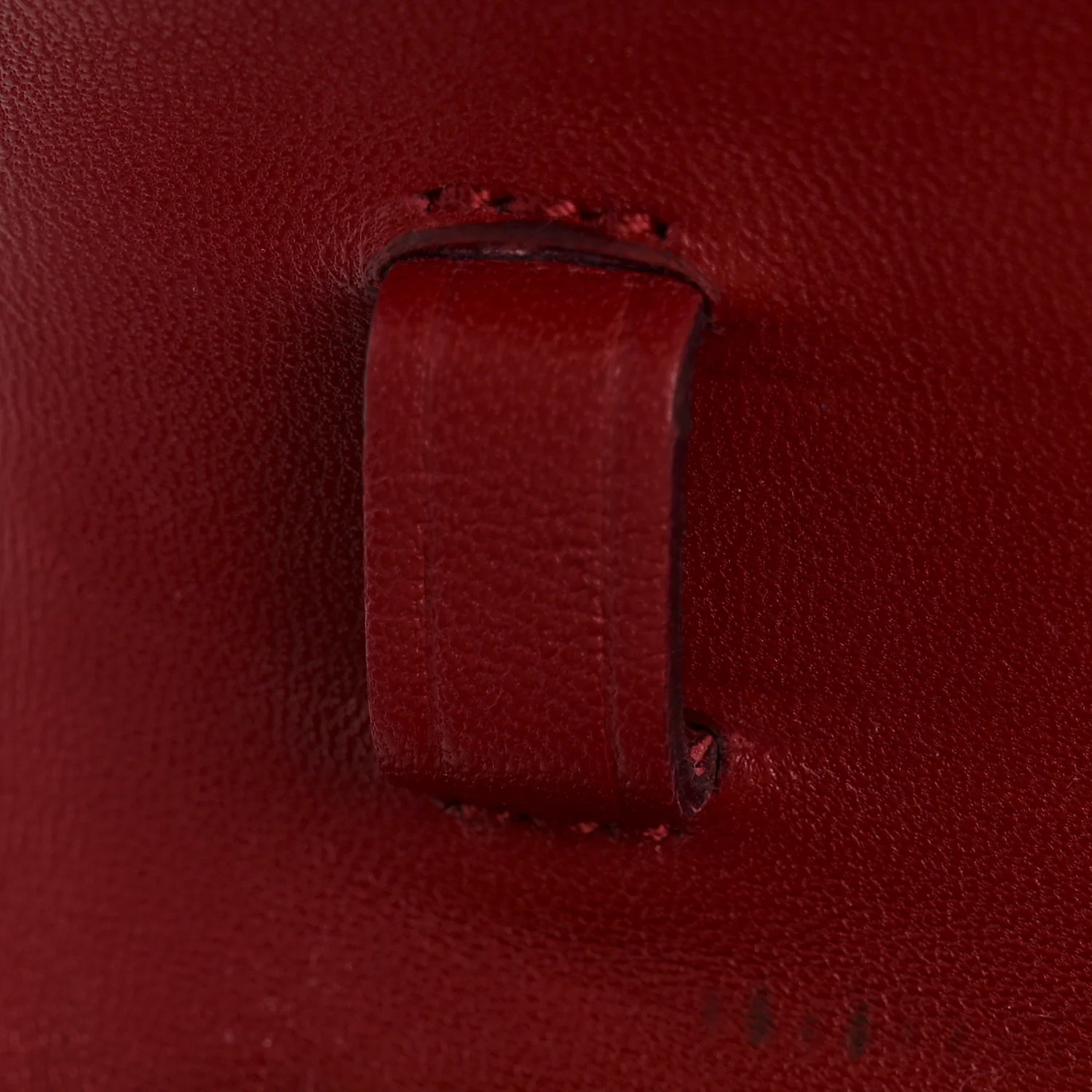 Box Calfskin Medium Classic Box Flap Bag Red - Image 12