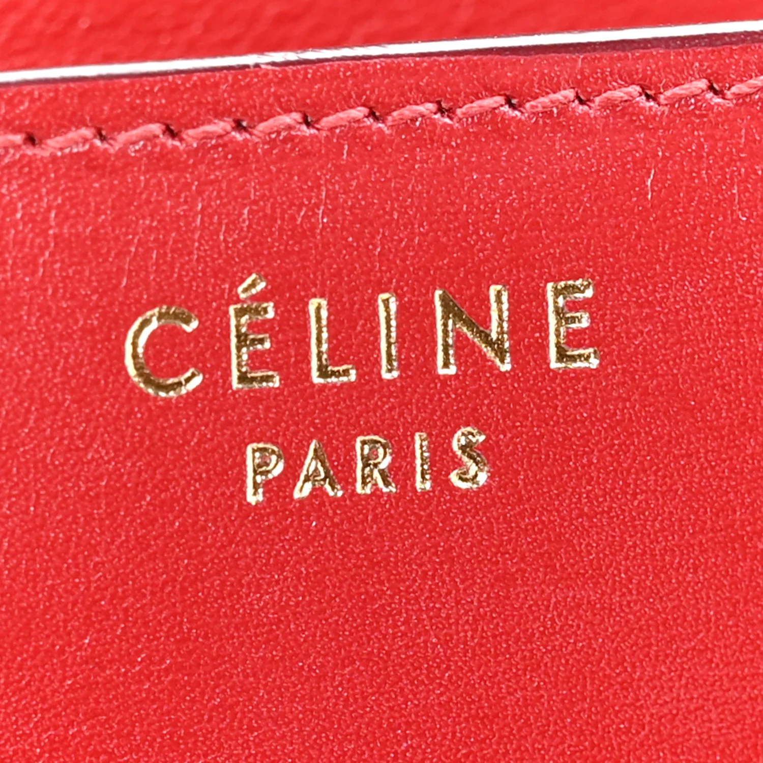 Box Calfskin Medium Classic Box Flap Bag Red - Image 6