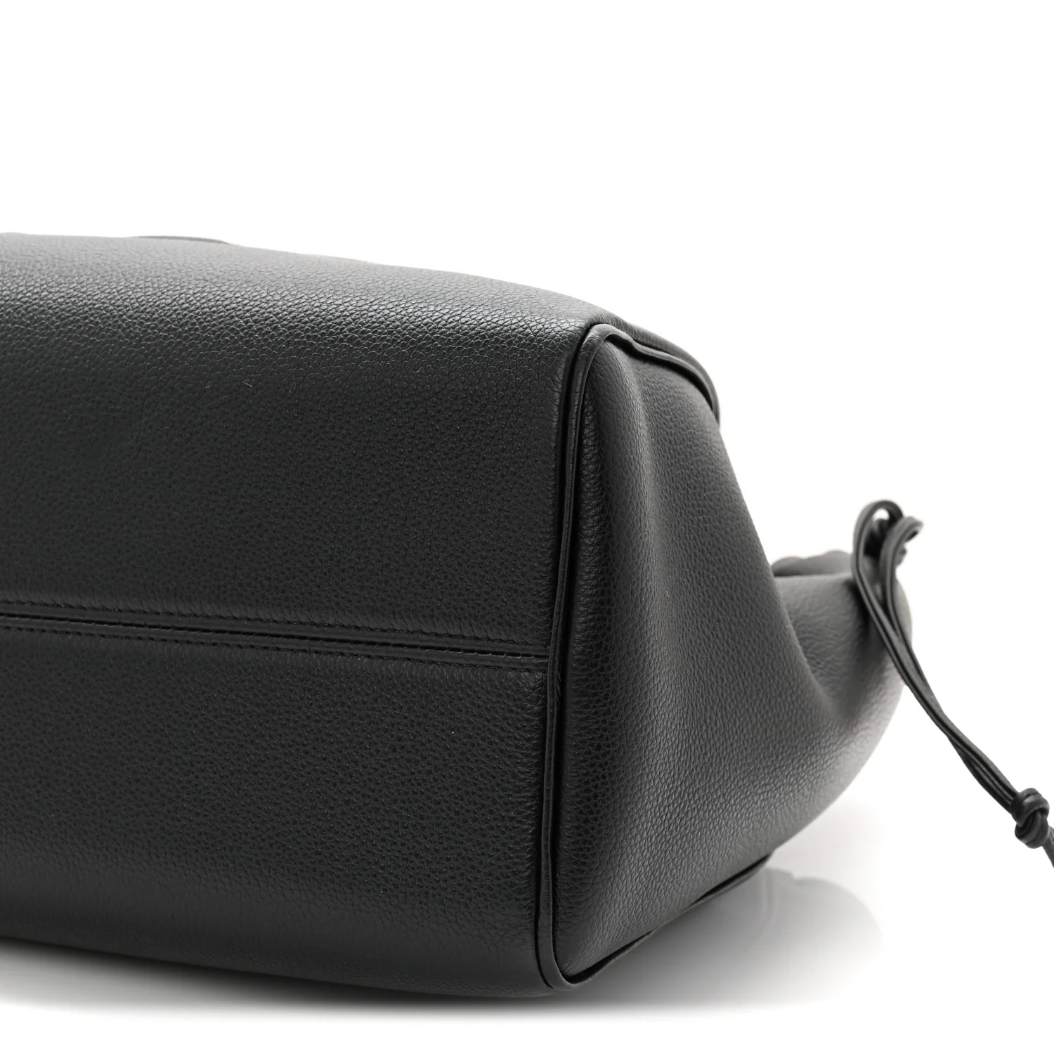 Calfskin Cuir Triomphe Cabas Drawstring Black - Image 10