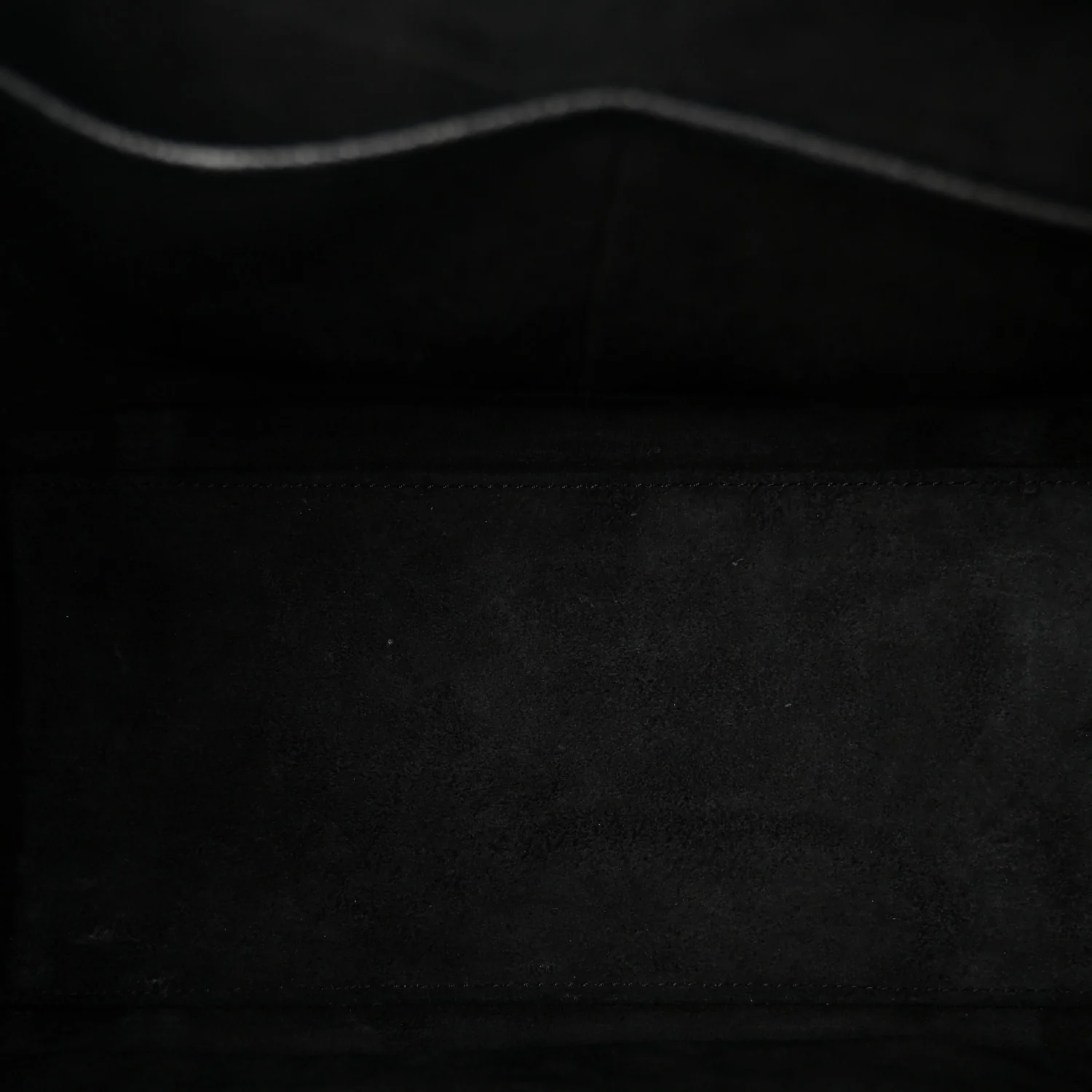Drummed Calfskin Micro Luggage Black - Image 5