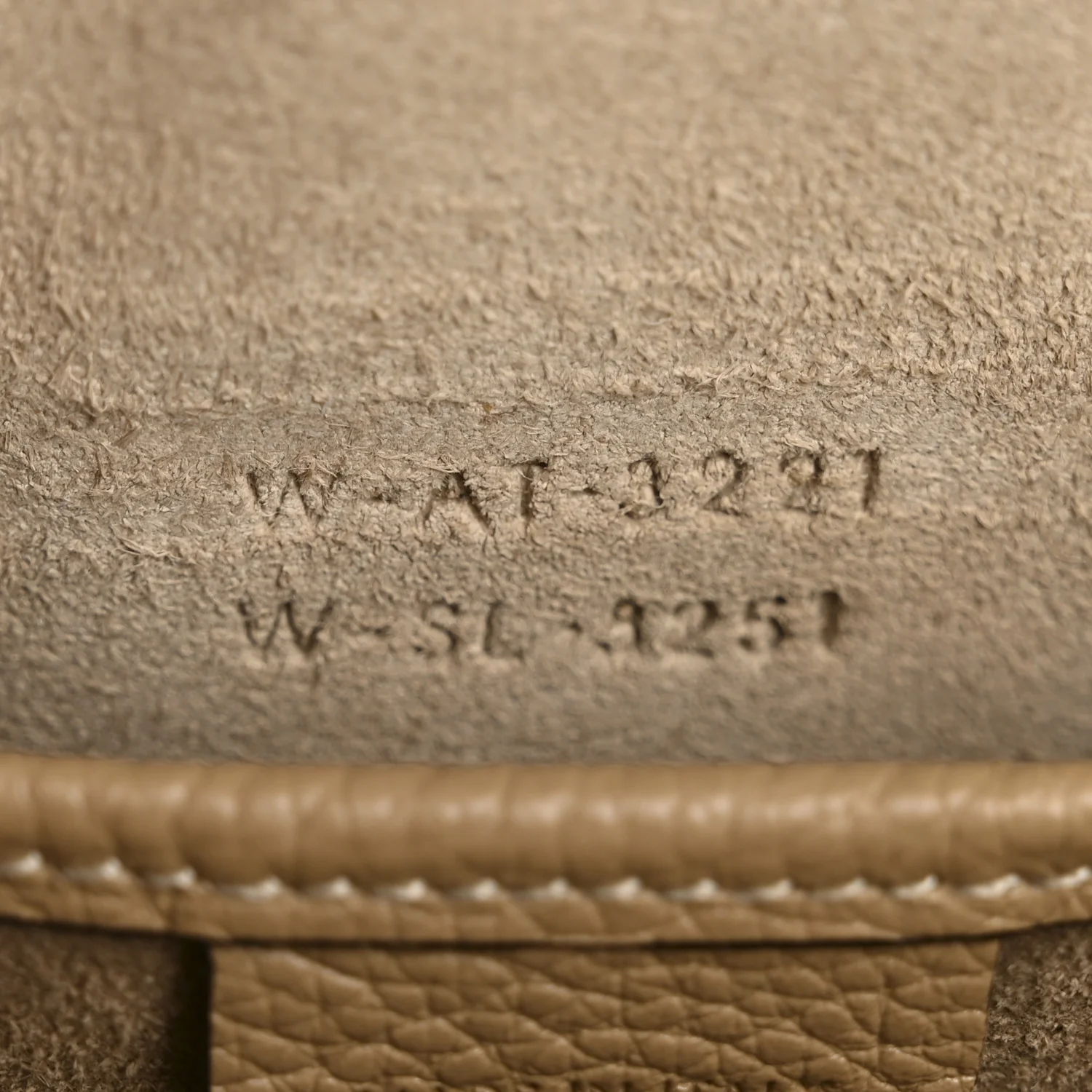 Drummed Calfskin Nano Luggage Dune - Image 8