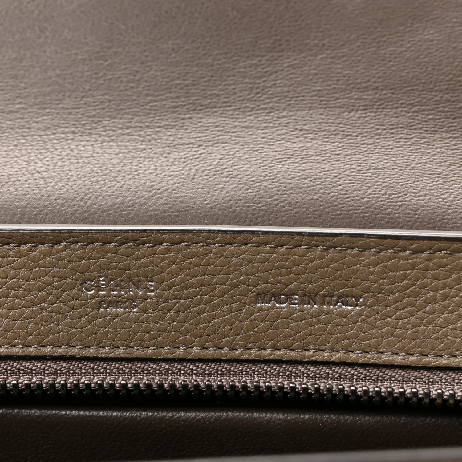 Drummed Calfskin Suede Medium Trapeze Souris - Image 6