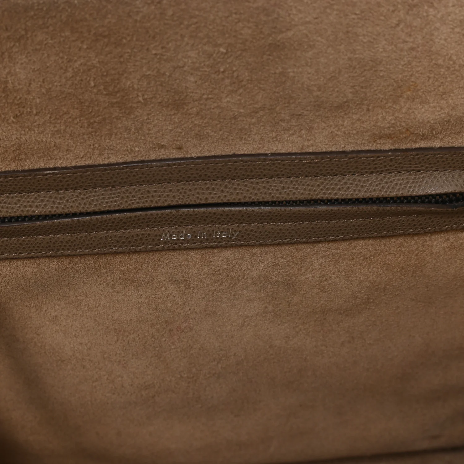 Grained Calfskin Medium Phantom Luggage Taupe - Image 6