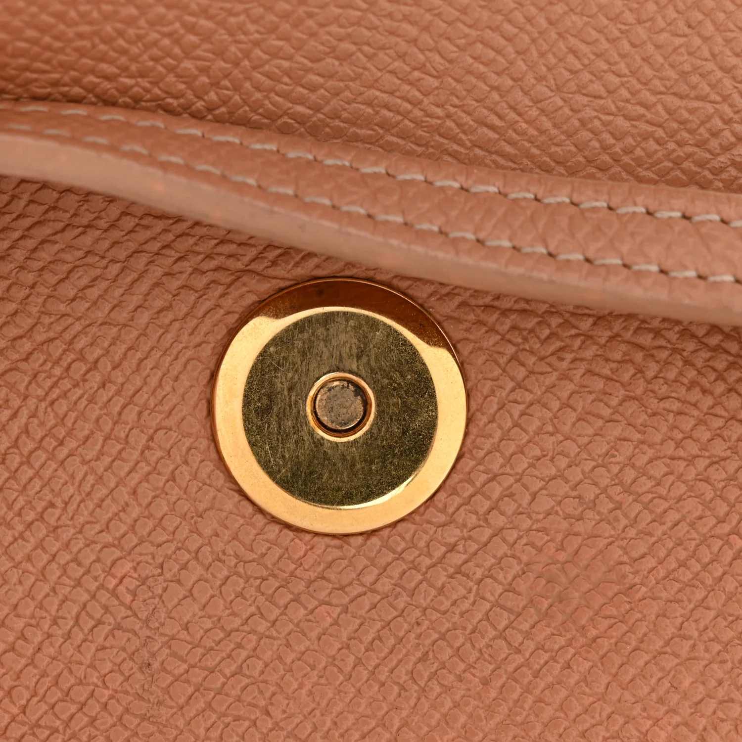 Grained Calfskin Pico Belt Bag Light Taupe - Image 12