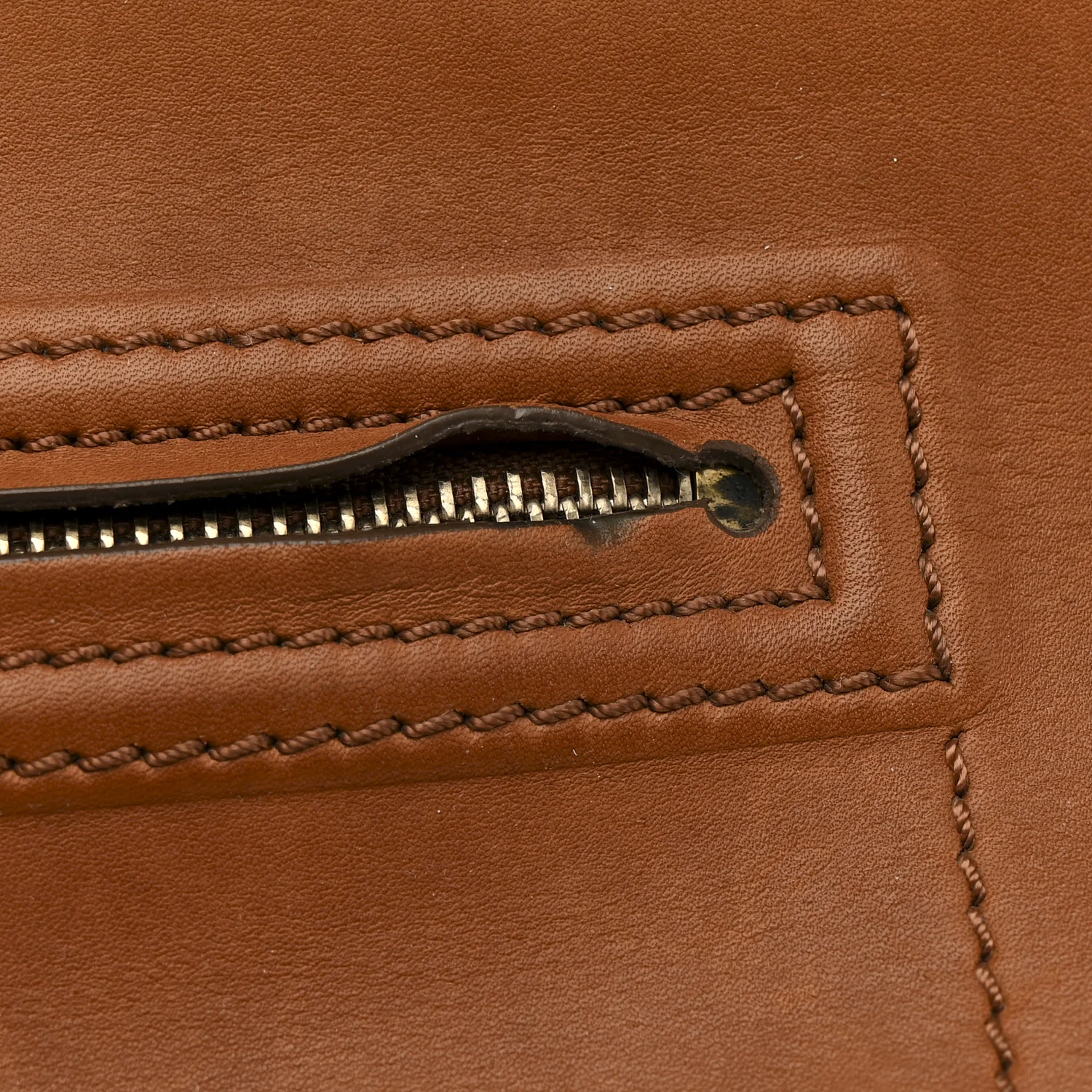Natural Calfskin Medium Phantom Luggage Tan - Image 18