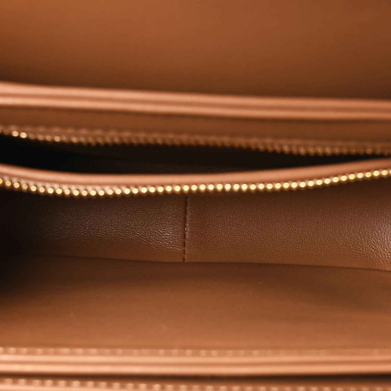 Shiny Calfskin Teen Triomphe Bronze - Image 4