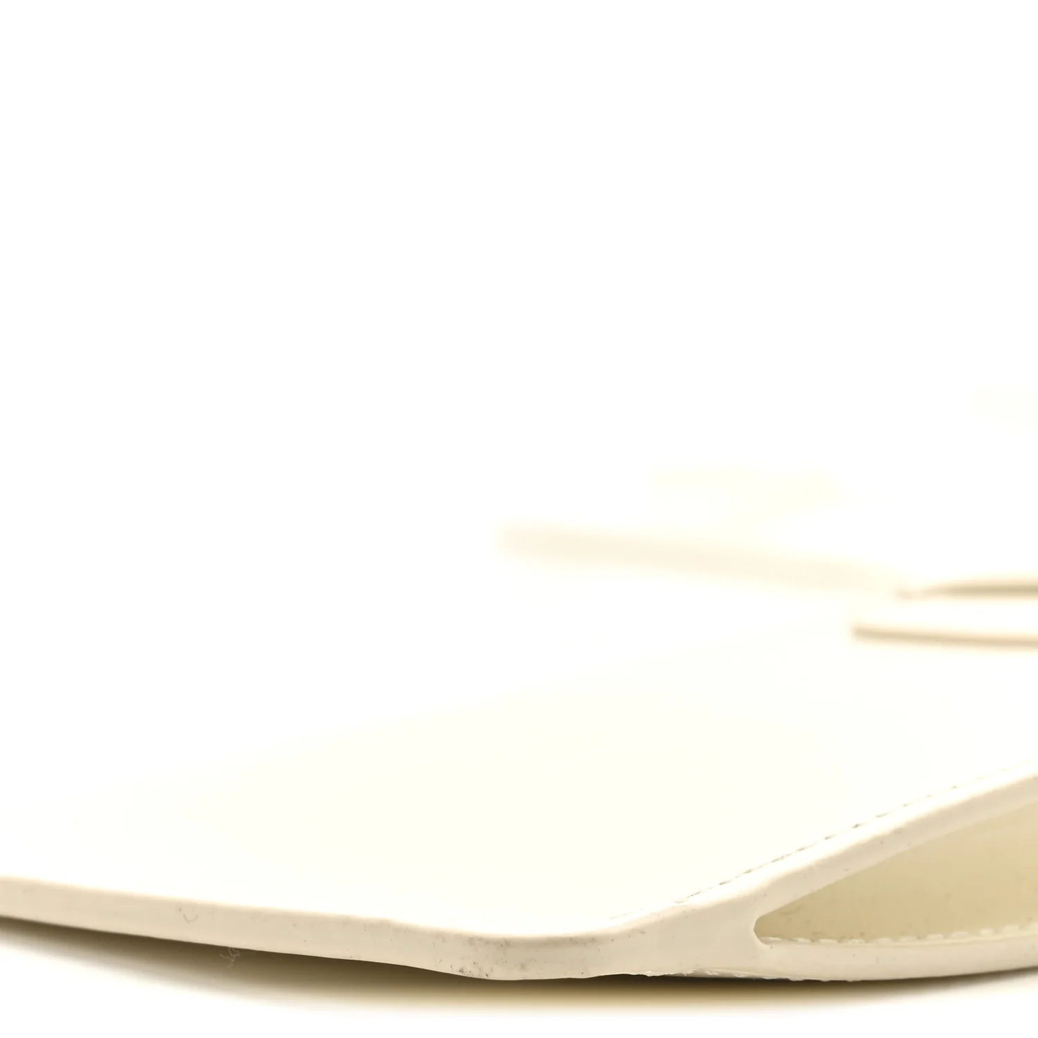 Smooth Calfskin Sunglasses Pouch White - Image 8