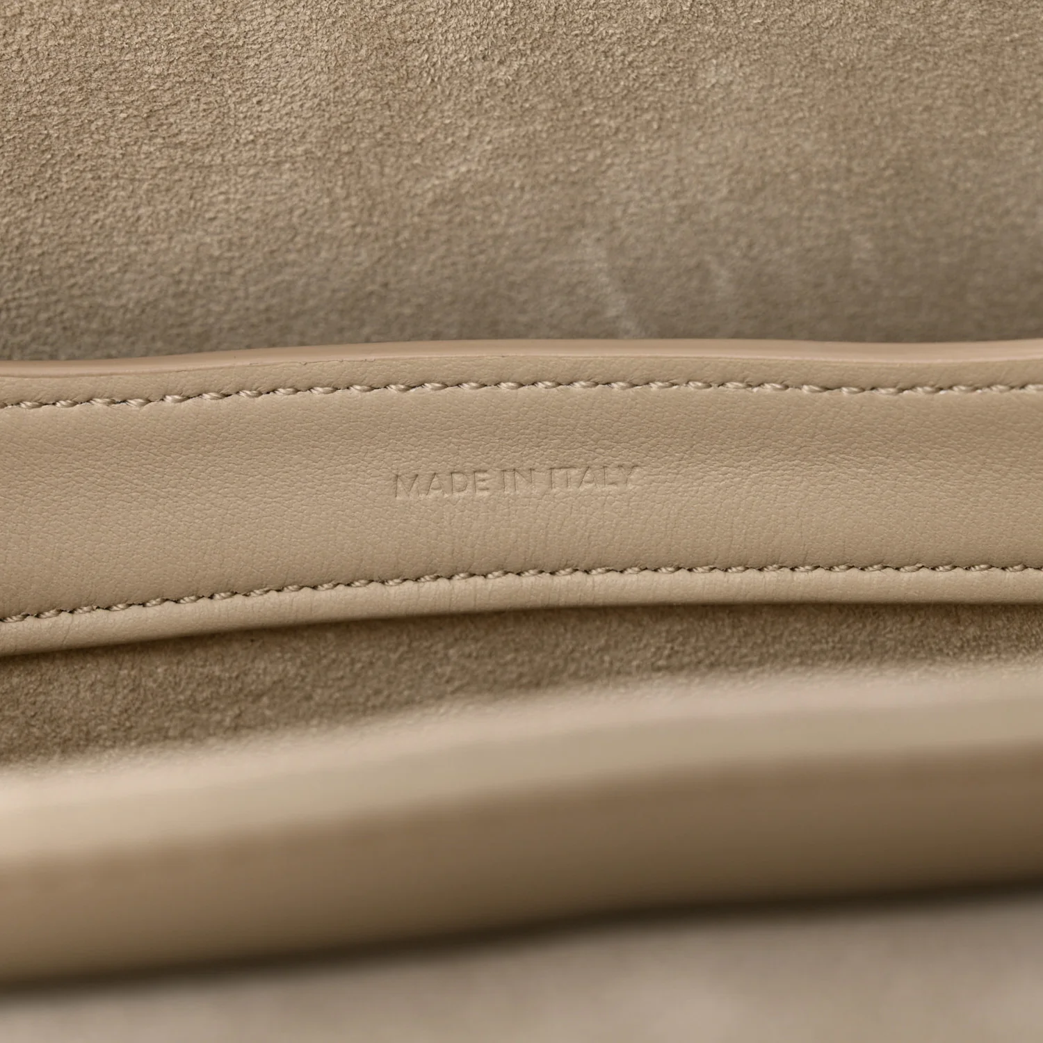 Smooth Calfskin Teen Soft 16 Shoulder Bag Trench - Image 7