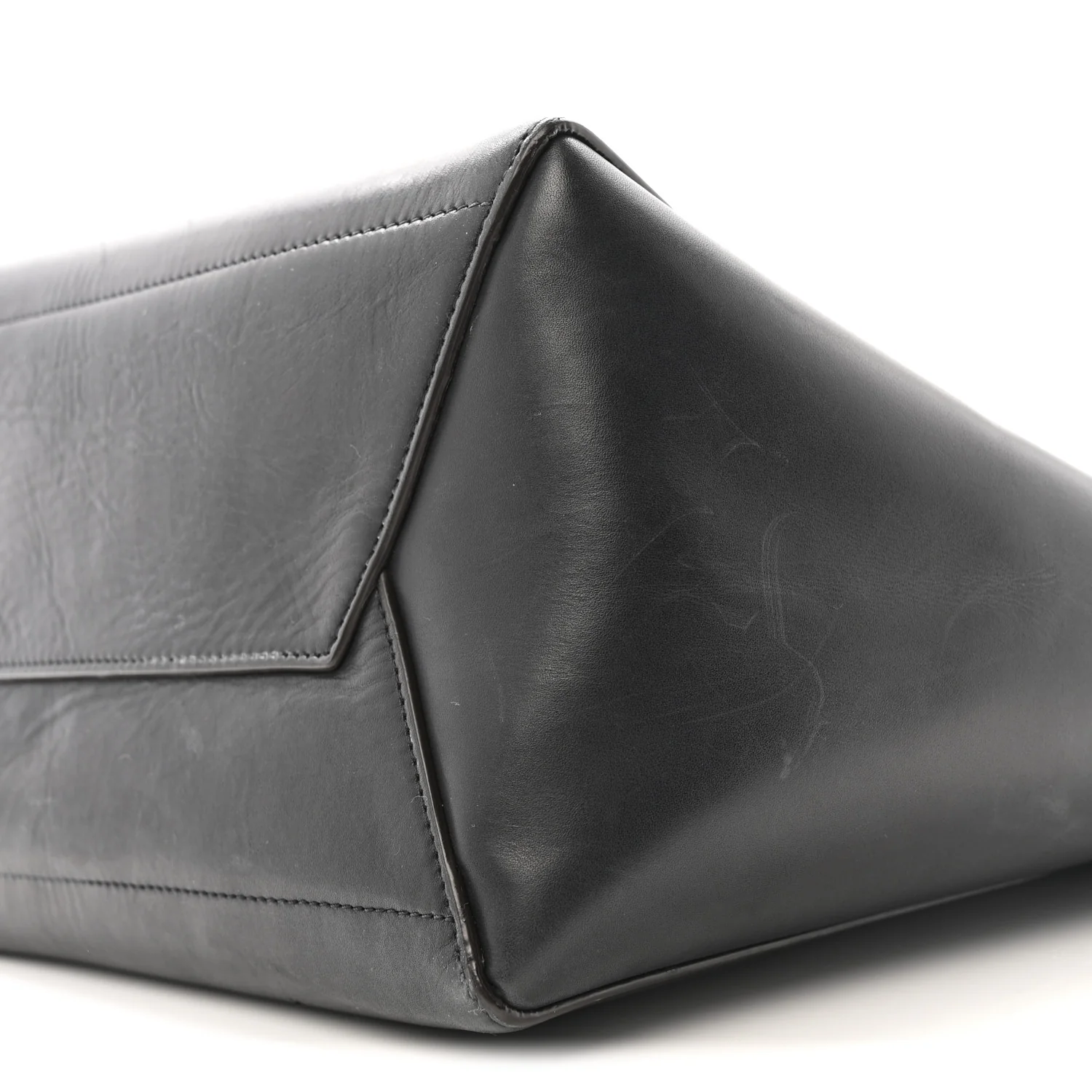 Soft Grained Calfskin Sangle Bucket Bag Black - Image 8