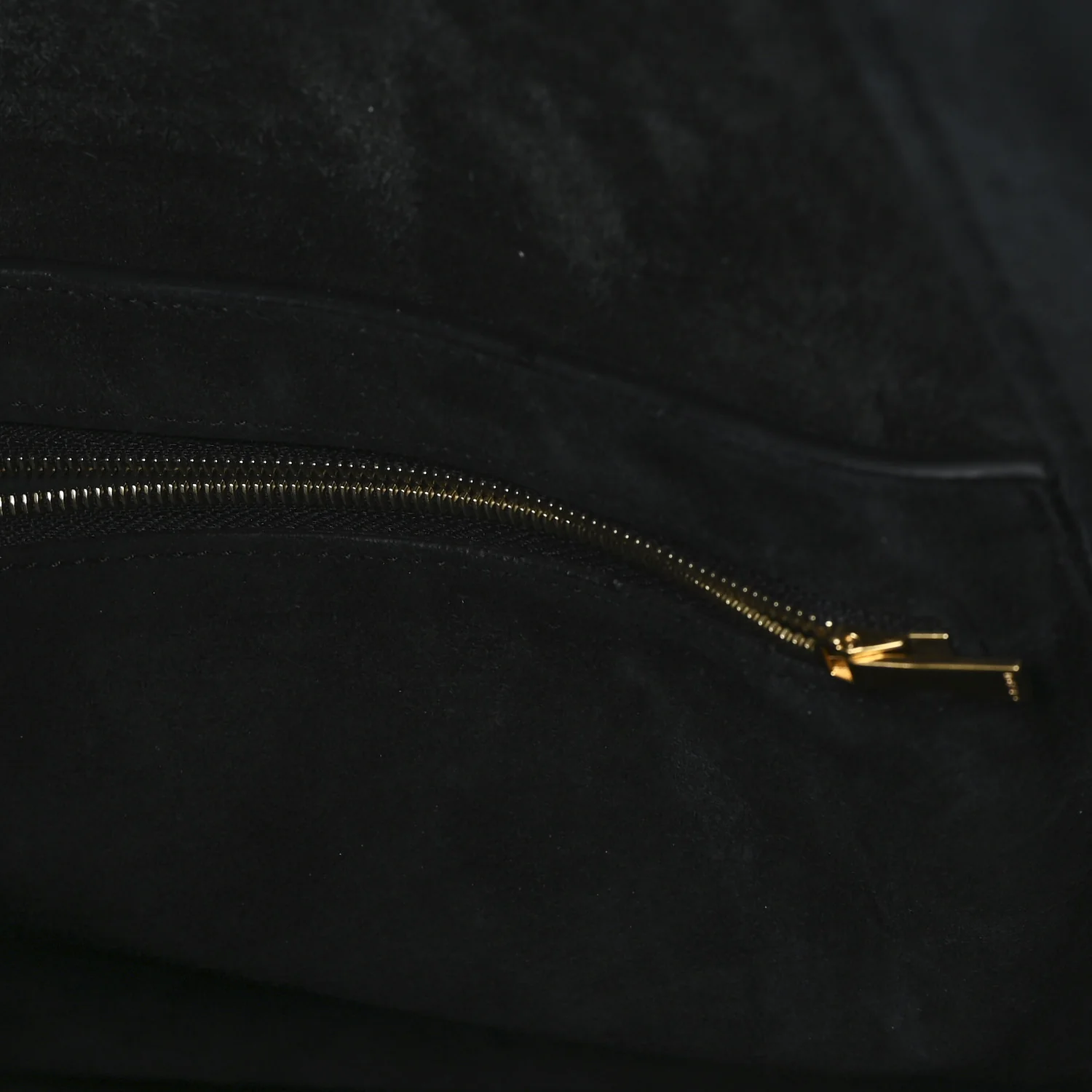 Soft Grained Calfskin Sangle Bucket Bag Black - Image 6