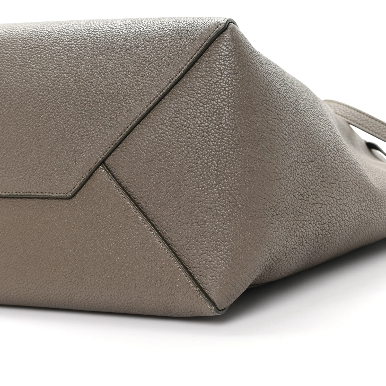 Soft Grained Calfskin Small Belt Cabas Phantom Souris - Image 9