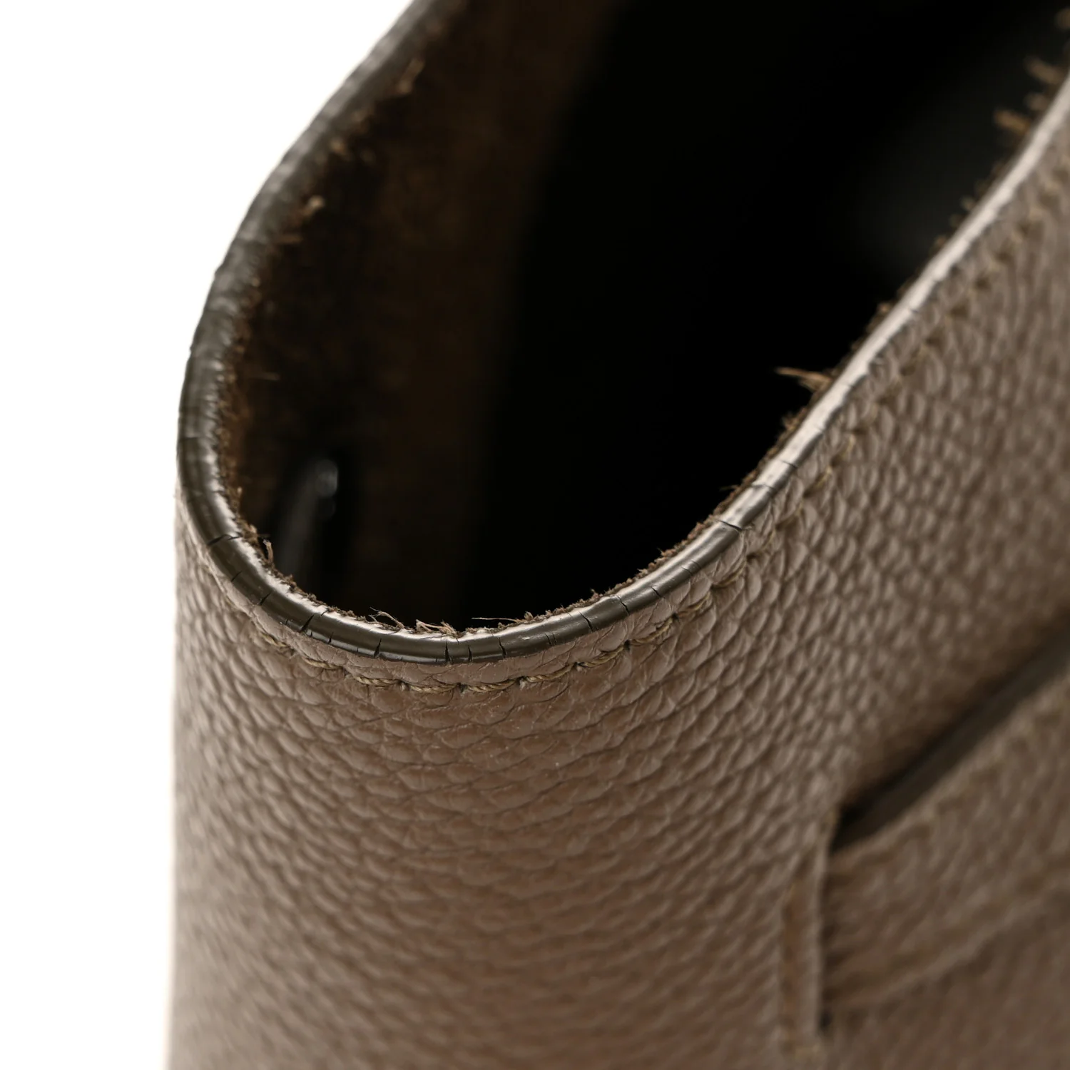 Soft Grained Calfskin Small Belt Cabas Taupe - Image 11