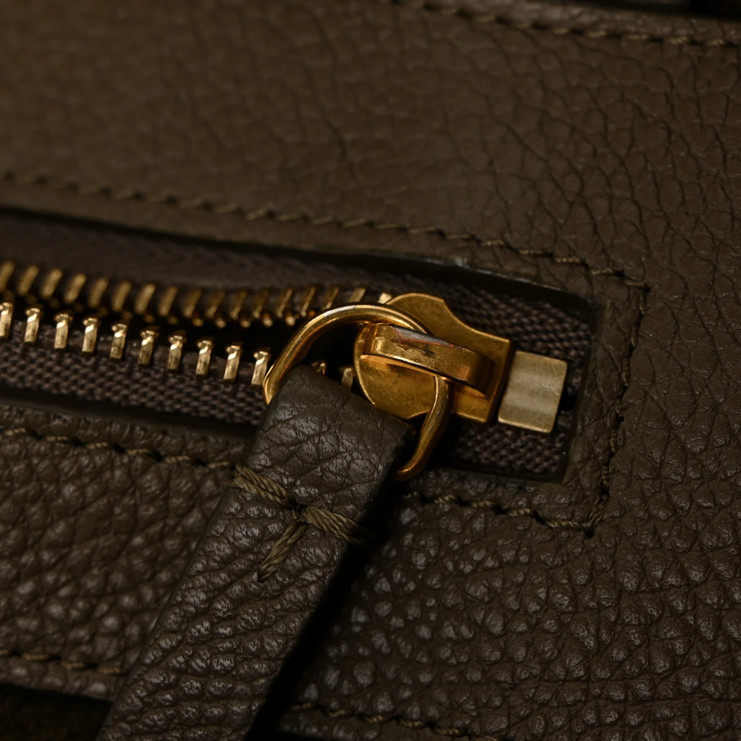 Soft Grained Calfskin Small Belt Cabas Taupe - Image 12