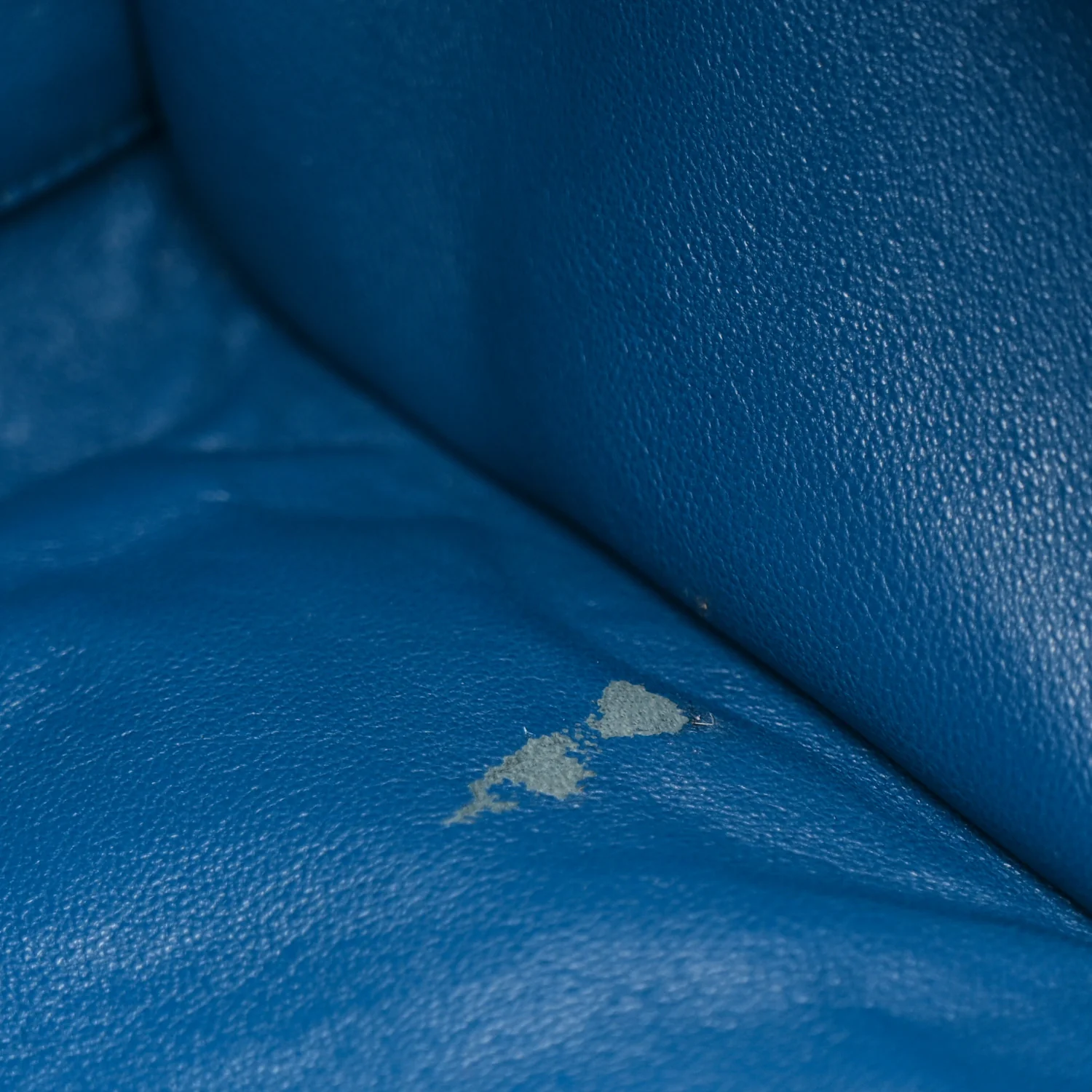 Suede Small Phantom Luggage Blue - Image 18