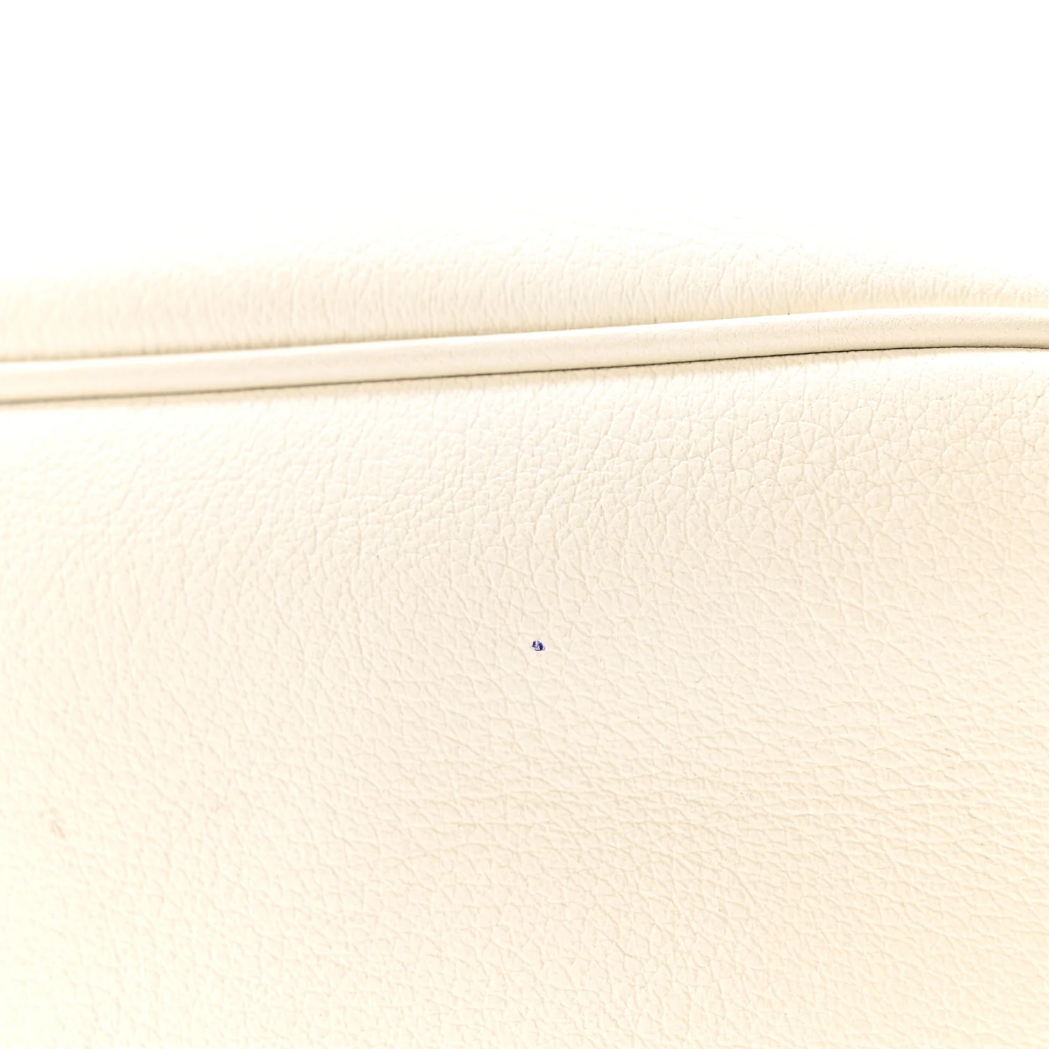 Supple Calfskin Cuir Triomphe Heloise Shoulder Bag White - Image 12