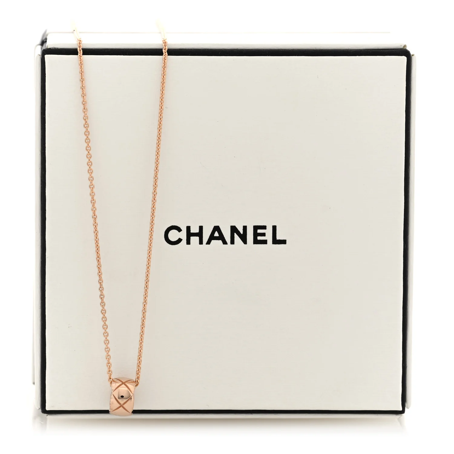 18K Beige Gold Coco Crush Round Pendant Necklace - Image 5