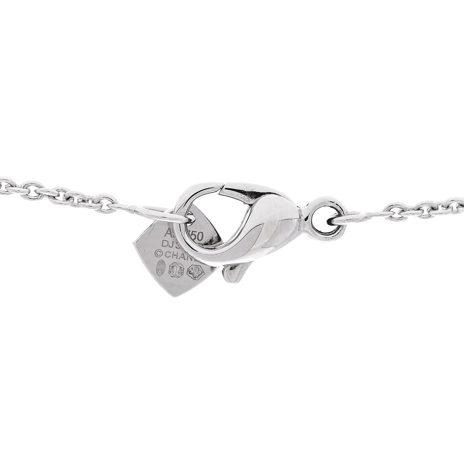 18K White Gold Coco Crush Pendant Necklace - Image 4