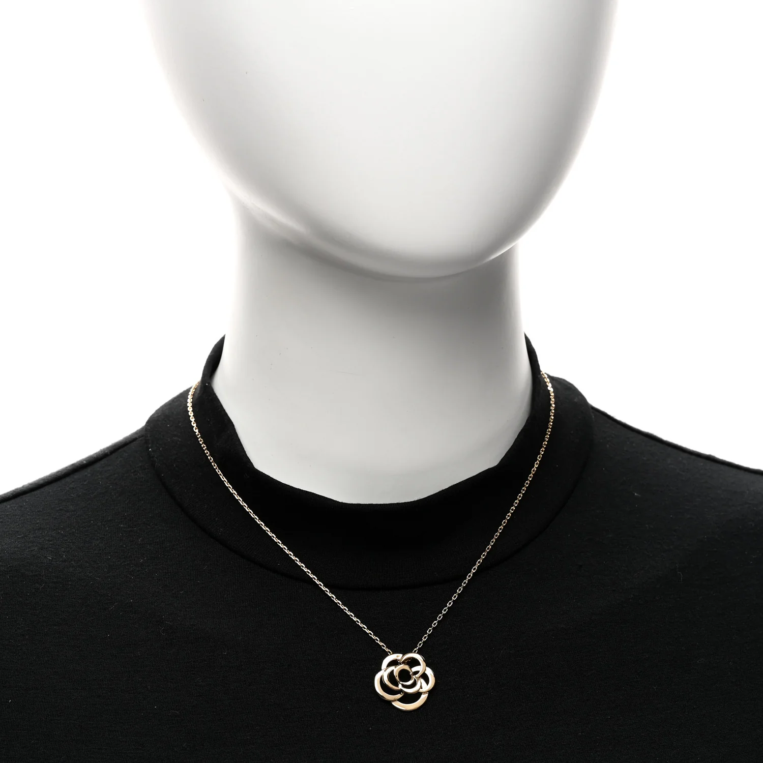 18K Yellow Gold Fil de Camelia Pendant Necklace - Image 2