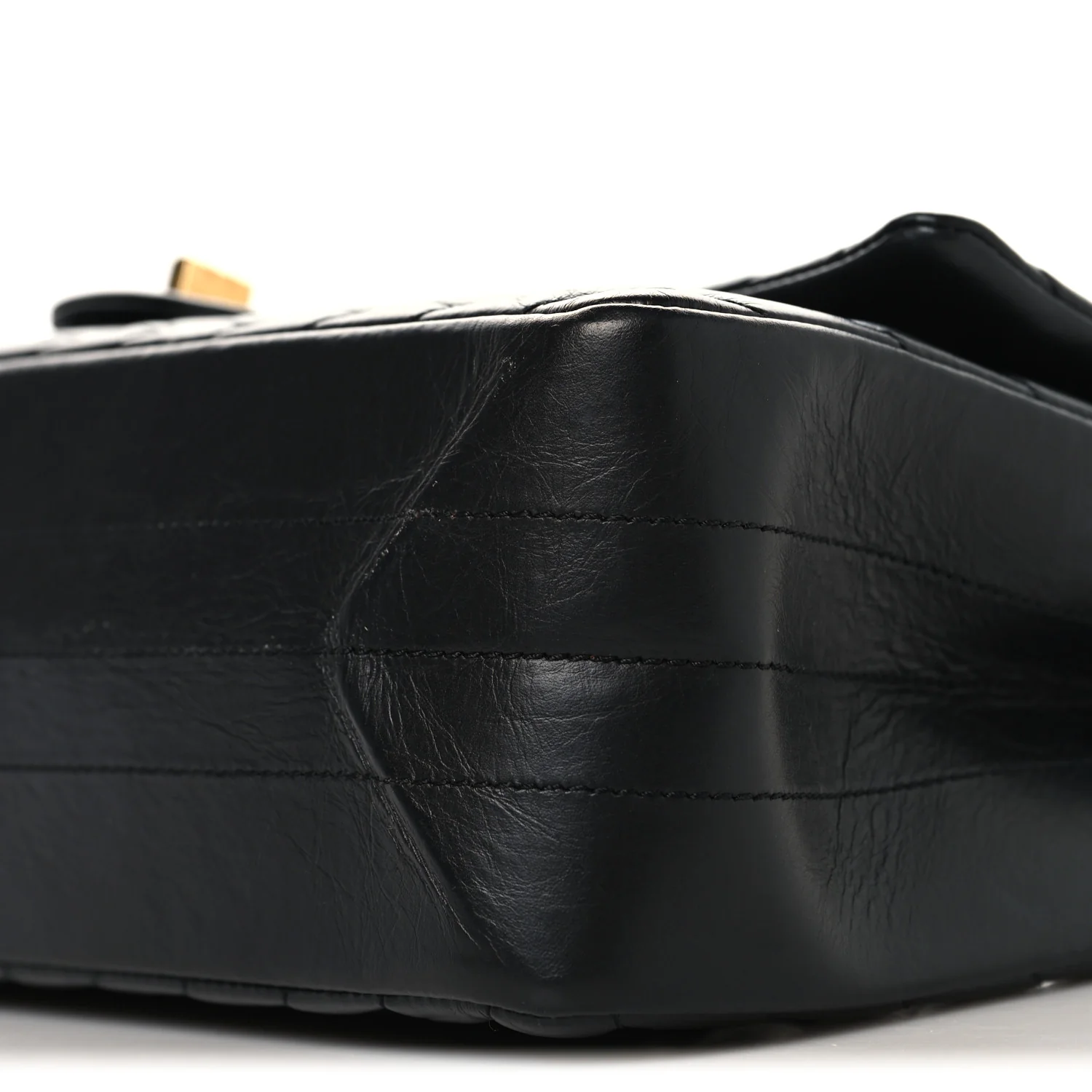 Aged Calfskin Chevron Quilted 2.55 Reissue 226 Flap Black - Image 10