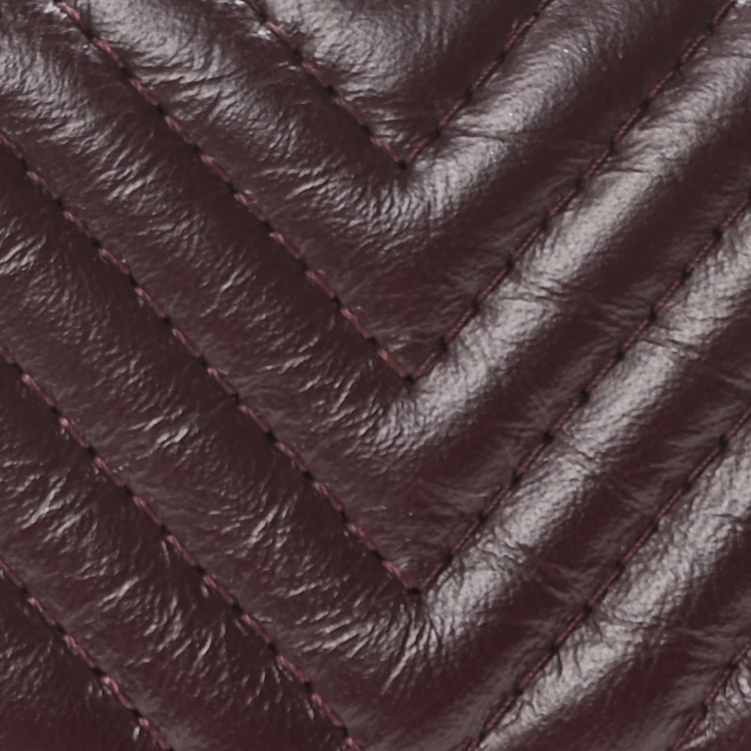 Aged Calfskin Chevron Quilted 2.55 Reissue Flap Wallet Burgundy - Image 8