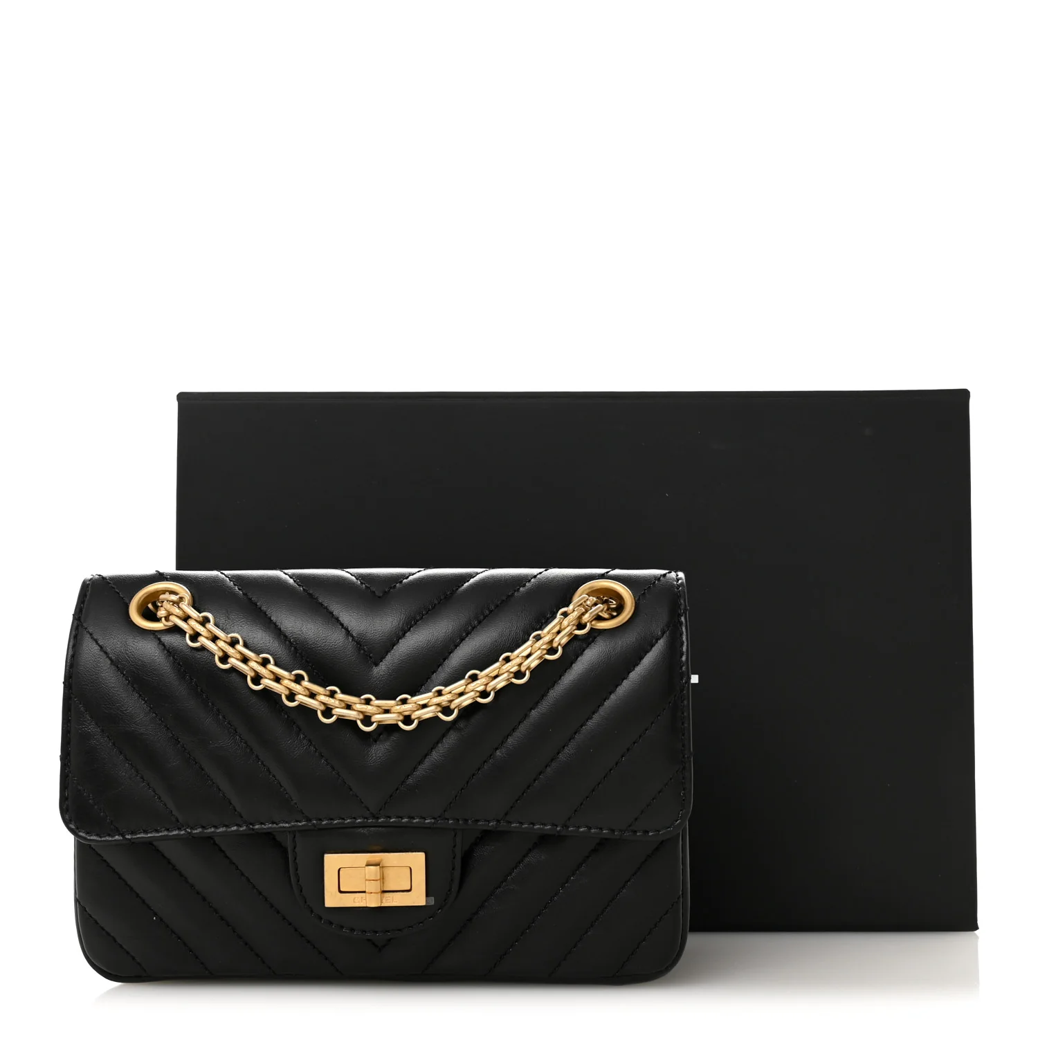 Aged Calfskin Chevron Quilted 2.55 Reissue Mini Flap Black - Image 11