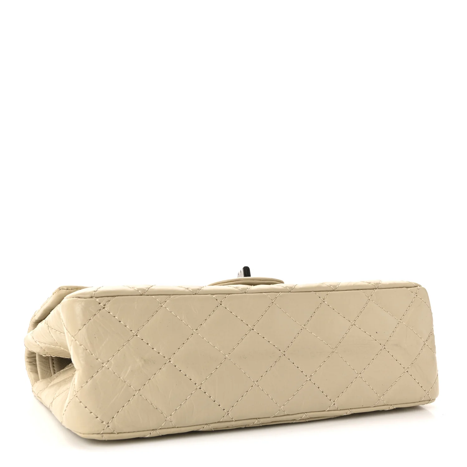 Aged Calfskin Quilted 2.55 Reissue 225 Flap Light Beige - Image 4