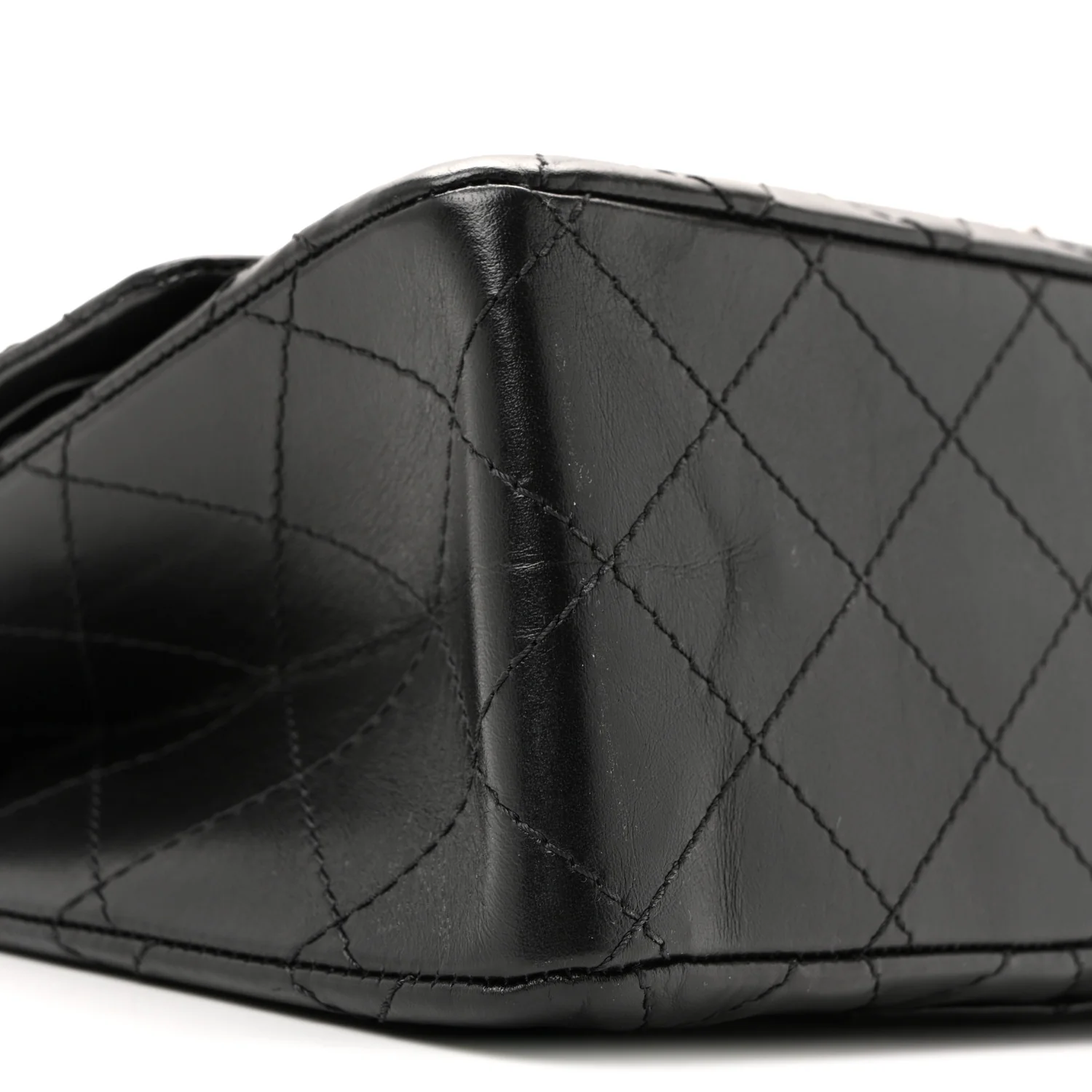 Aged Calfskin Quilted 2.55 Reissue 227 Flap Black - Image 24