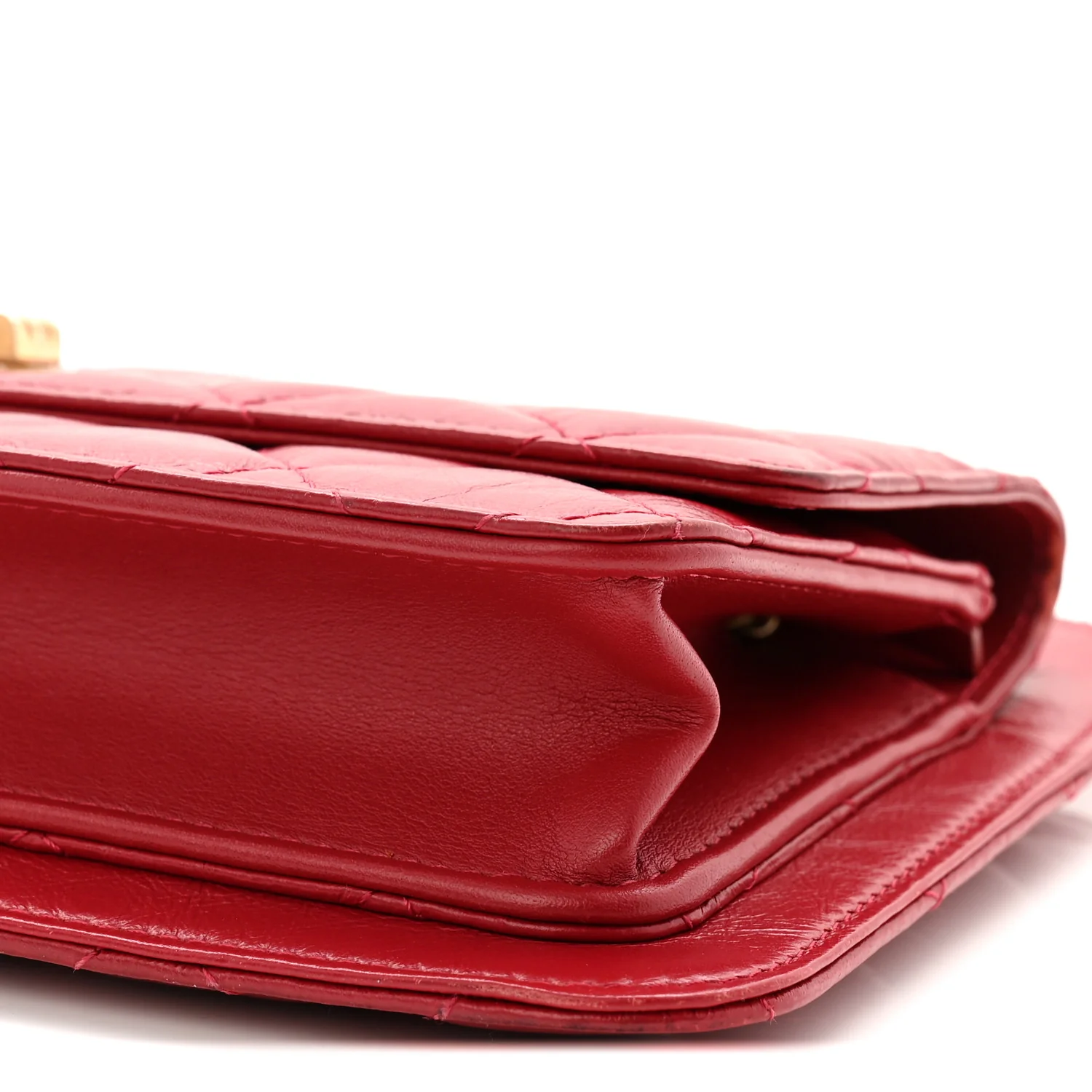 Aged Calfskin Quilted 2.55 Reissue Chain Wallet Red - Image 10