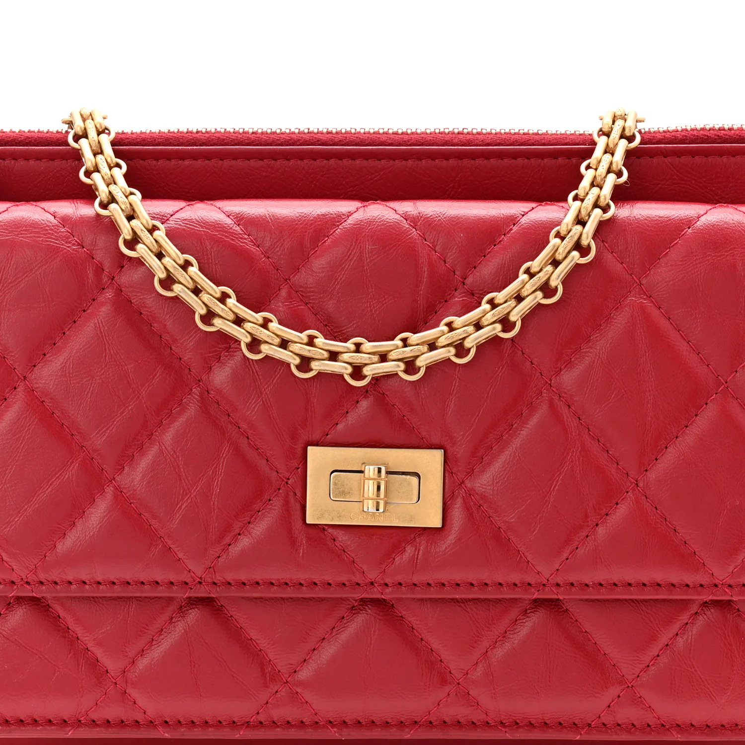 Aged Calfskin Quilted 2.55 Reissue Chain Wallet Red - Image 8