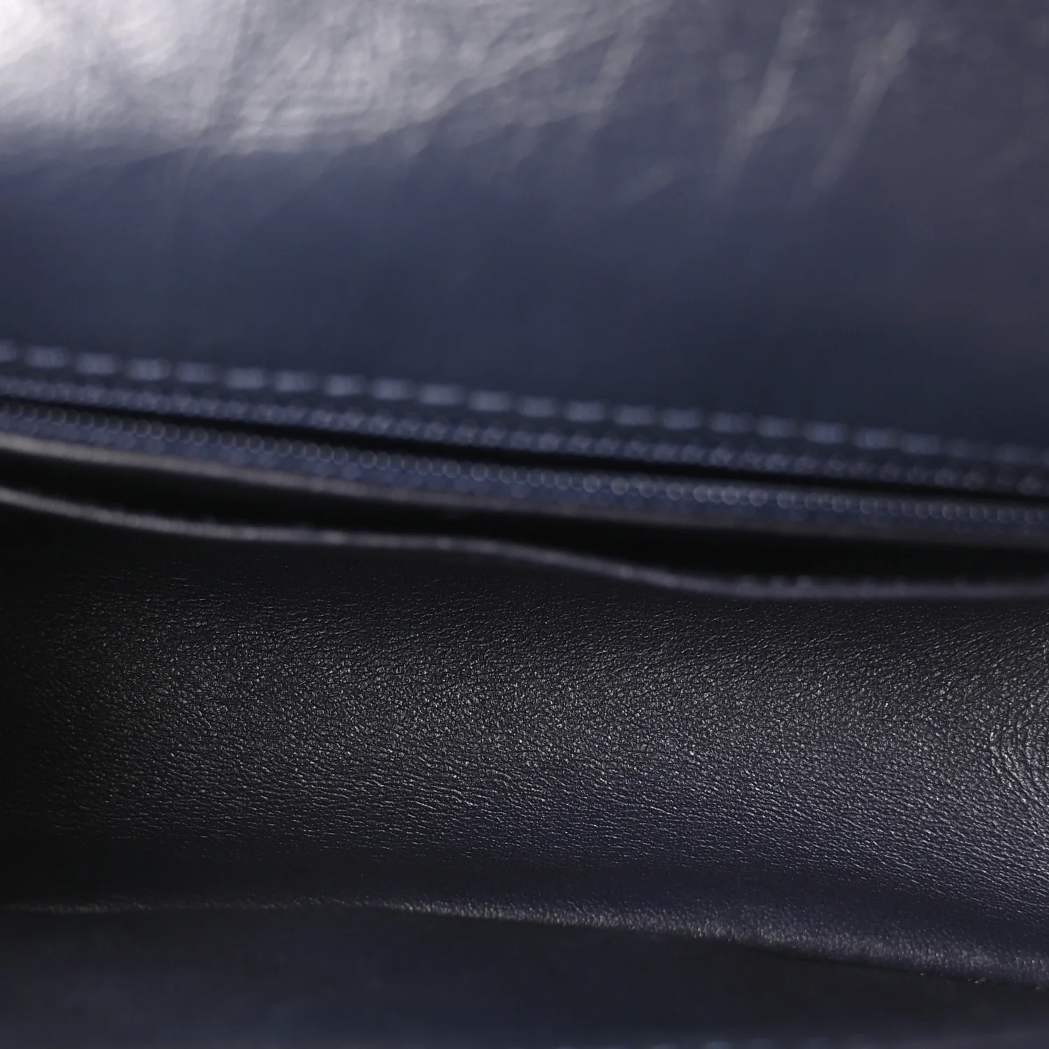 Aged Calfskin Quilted 2.55 Reissue Mini Flap Navy - Image 5