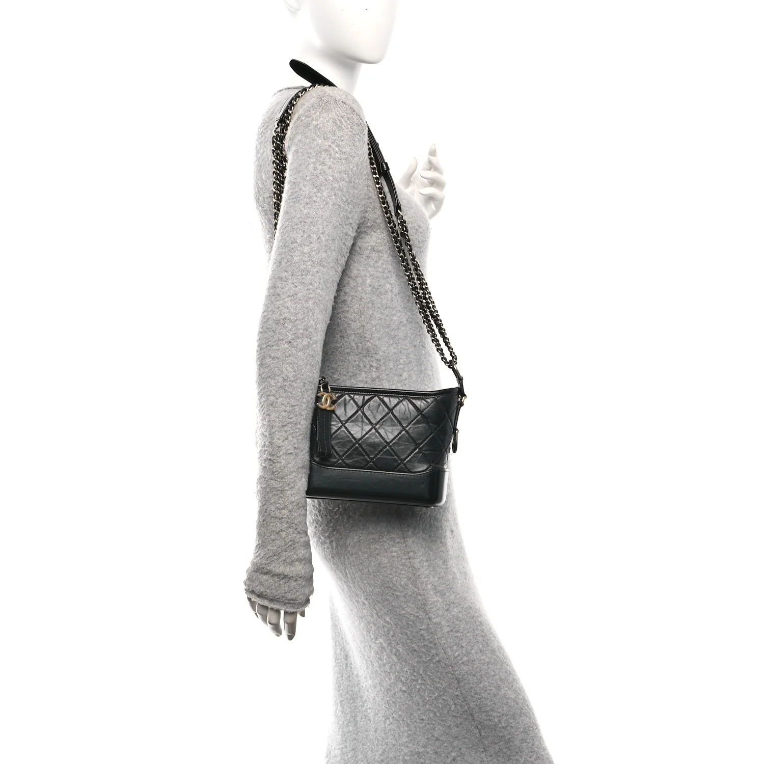 Aged Calfskin Quilted Small Gabrielle Hobo Black - Image 2