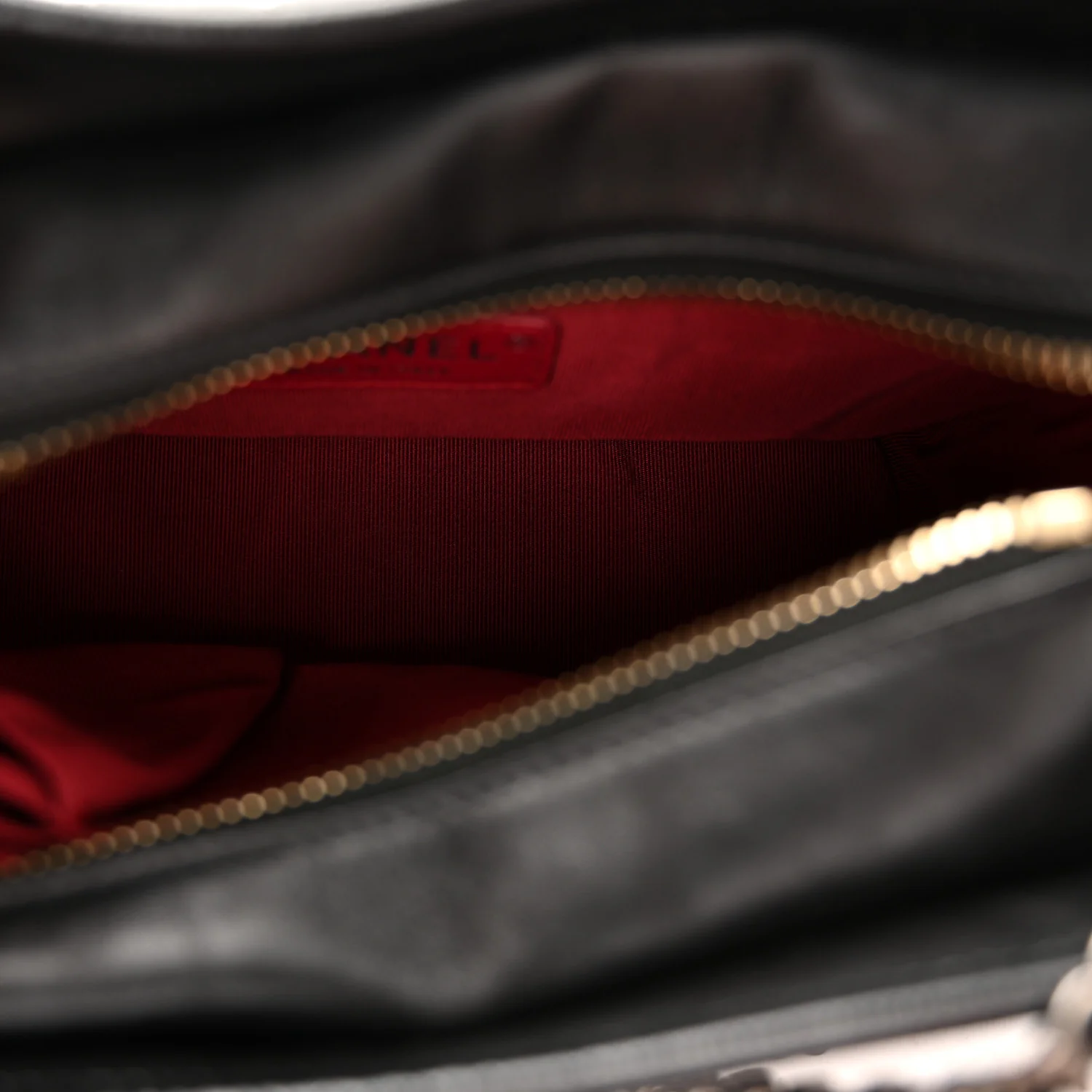 Aged Calfskin Quilted Small Gabrielle Hobo Black - Image 5