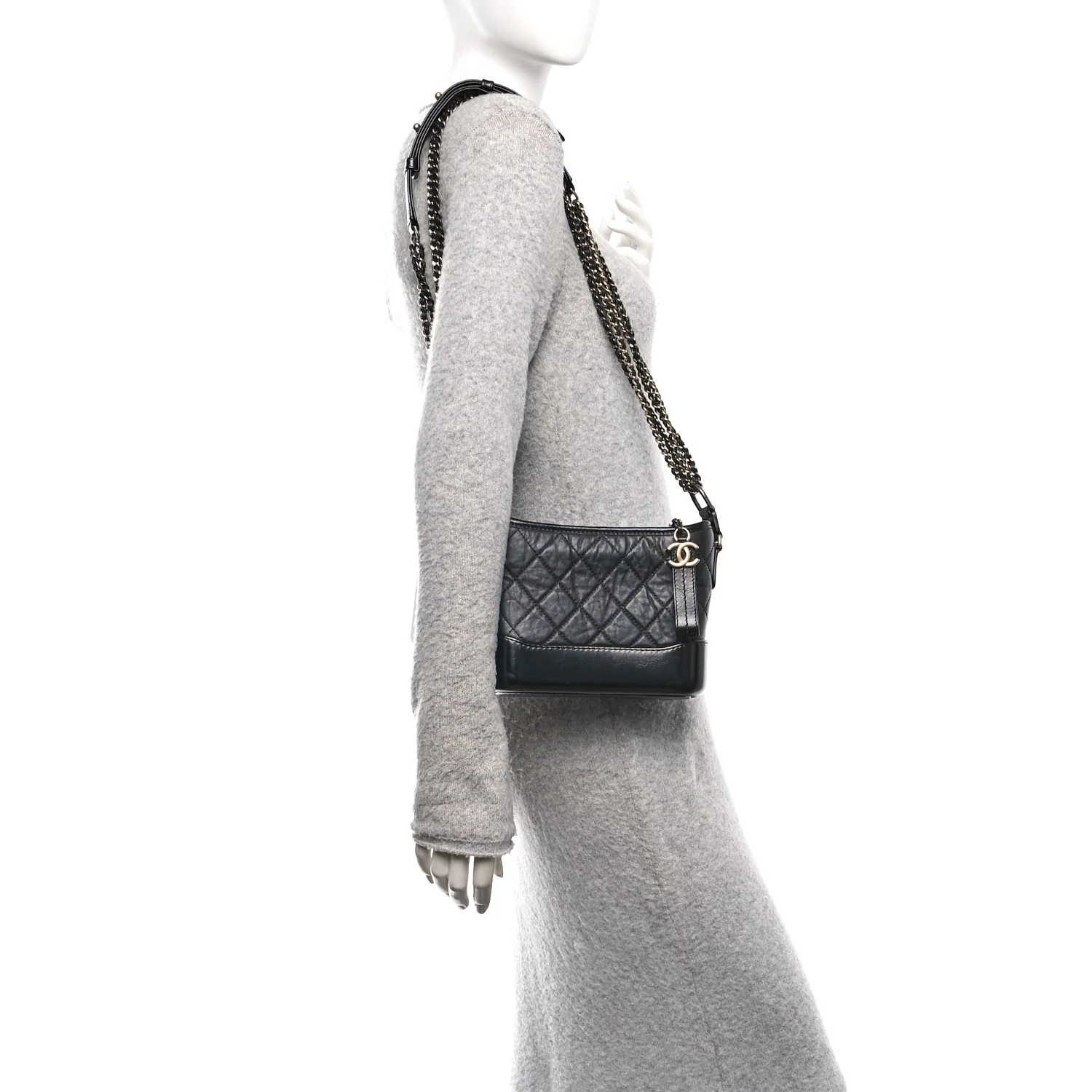 Aged Calfskin Quilted Small Gabrielle Hobo Black - Image 2