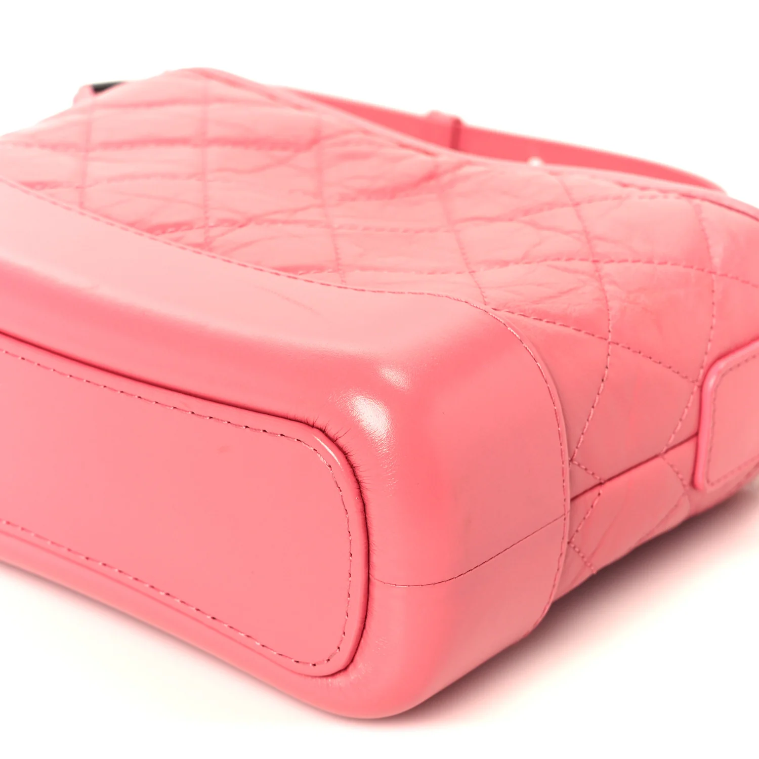 Aged Calfskin Quilted Small Gabrielle Hobo Pink - Image 10
