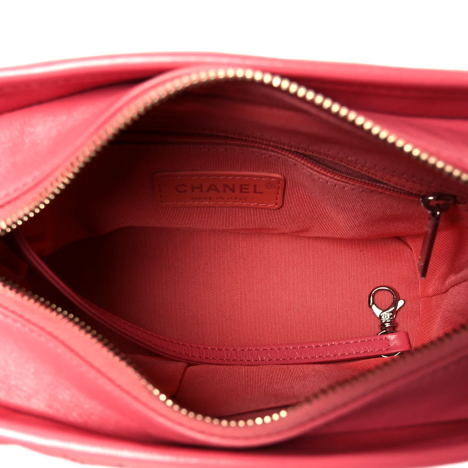 Aged Calfskin Quilted Small Gabrielle Hobo Pink - Image 5