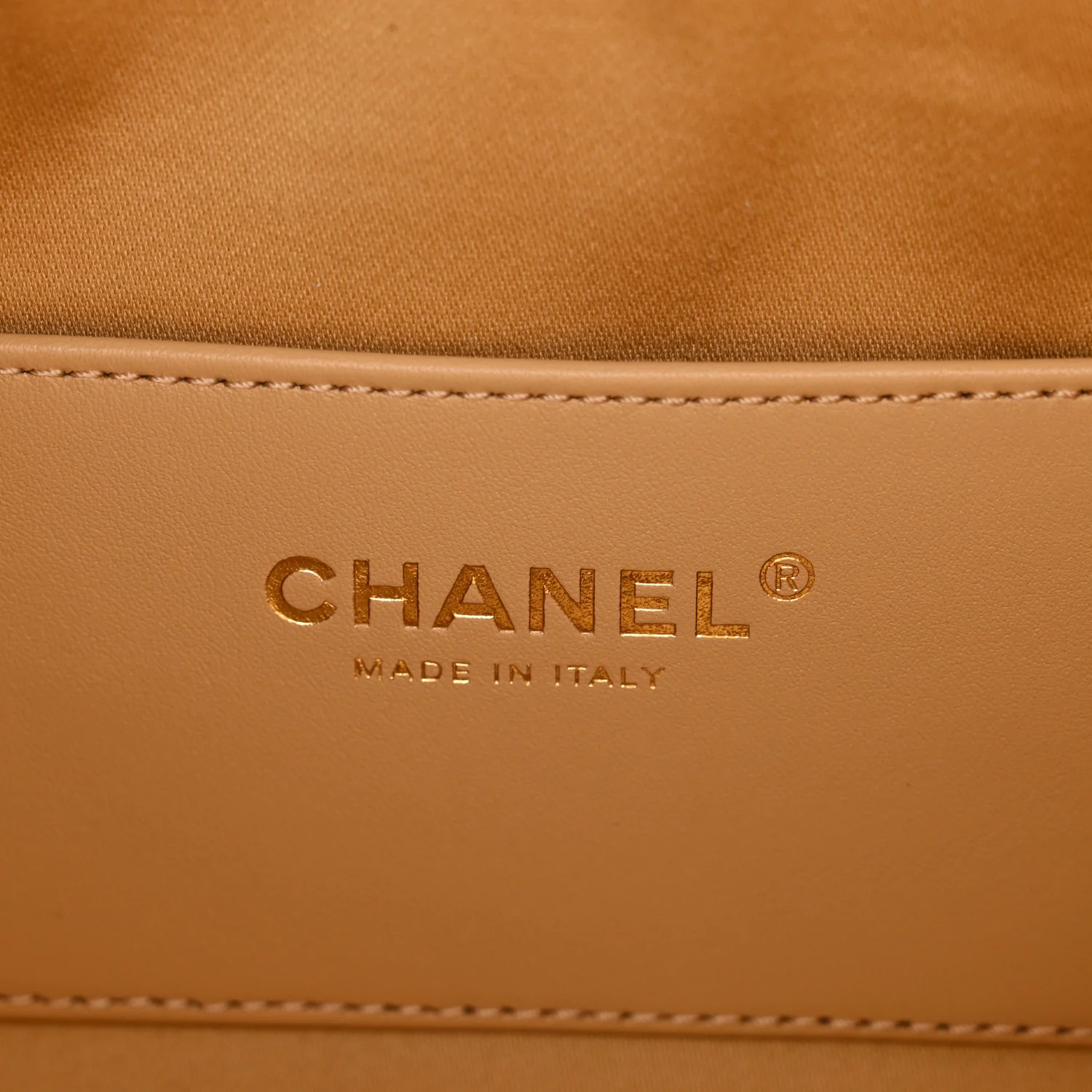 Braided Raffia Calfskin Mini Chanel 25 Handbag Beige Black - Image 14
