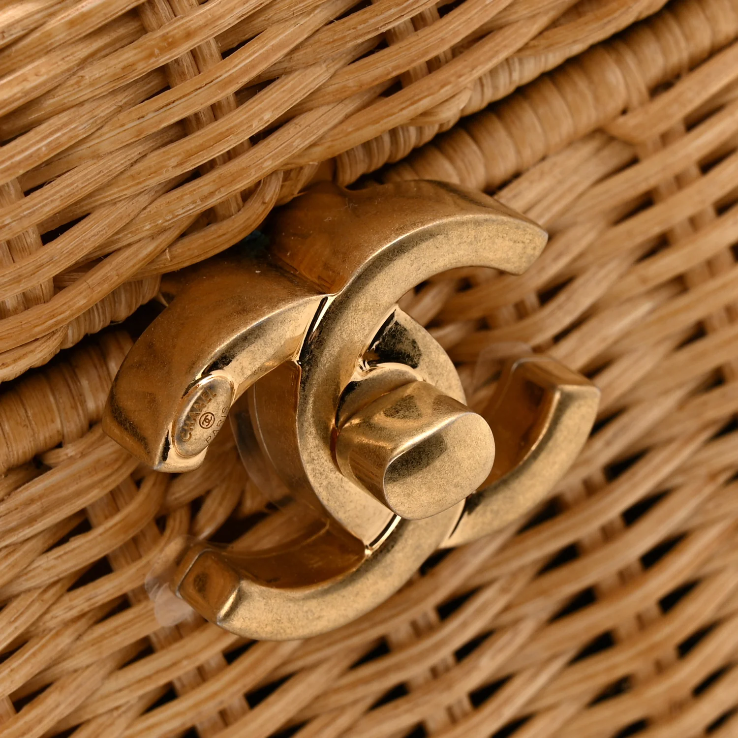 Braided Rattan Top Handle Vanity Case Beige - Image 11