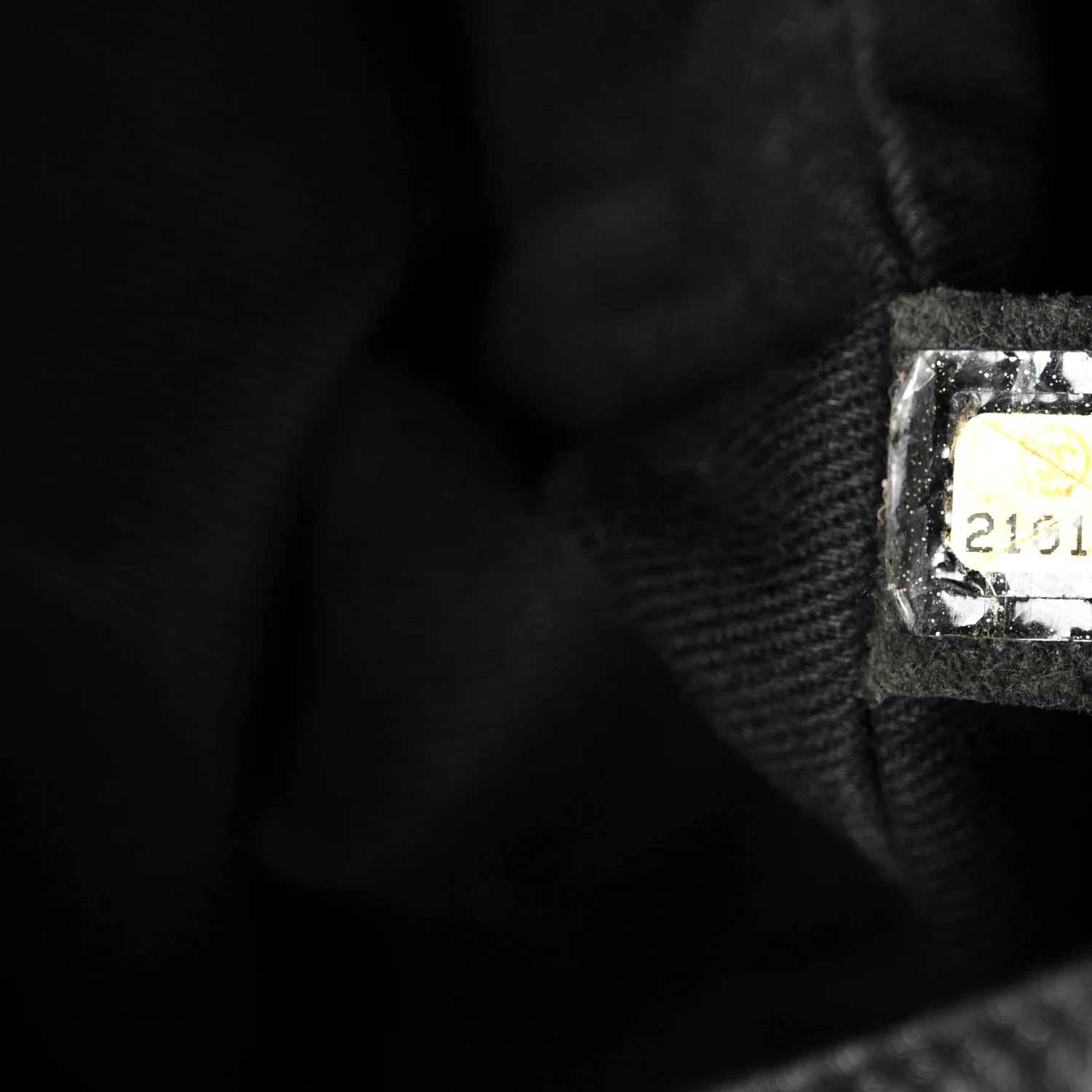Calfskin CC Pocket Tote Black - Image 7