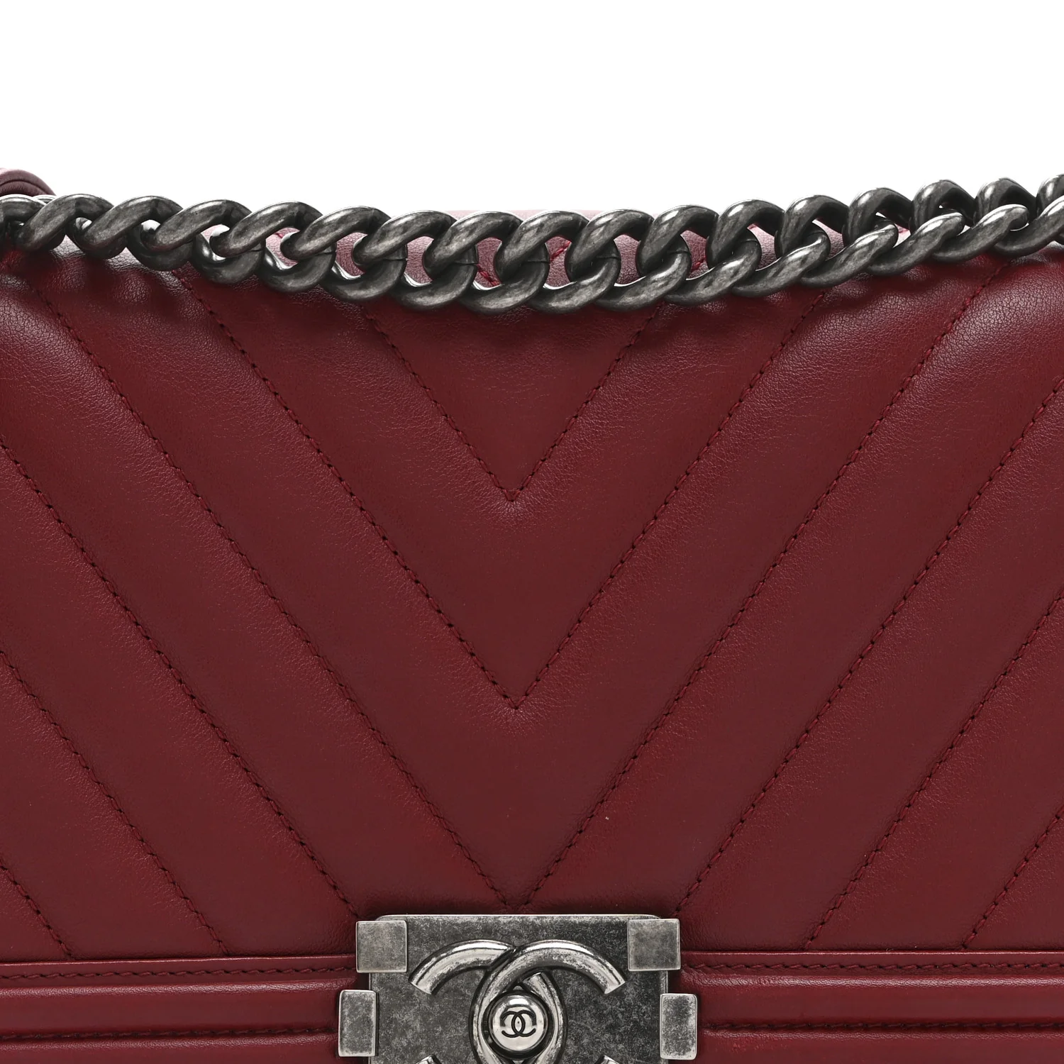 Calfskin Chevron Quilted Medium Boy Flap Red - Image 8